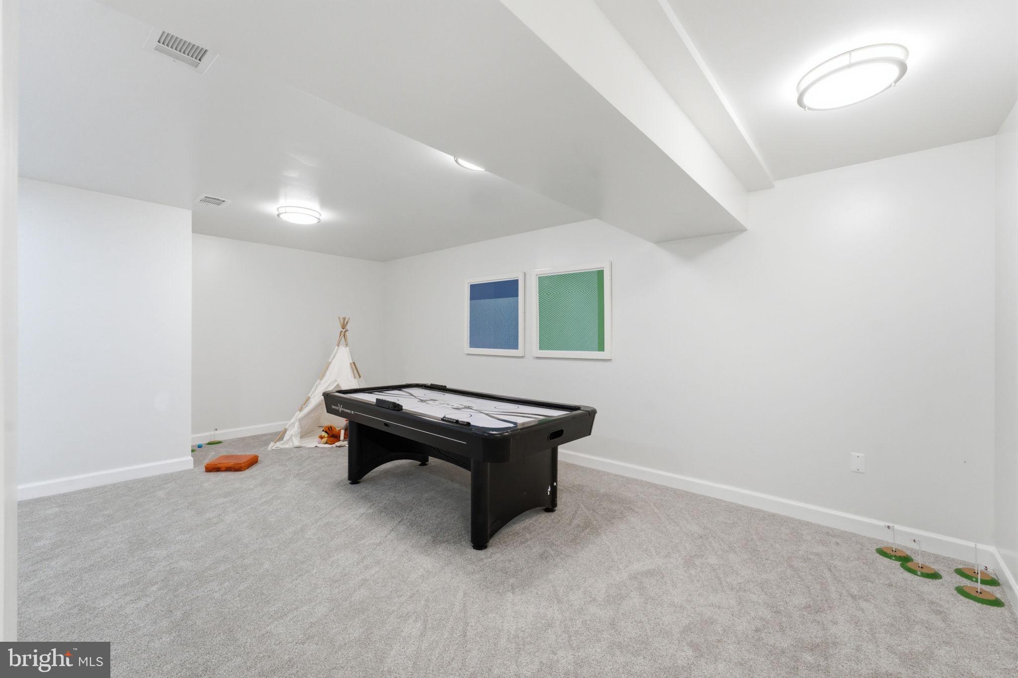 KING FARM - Residential