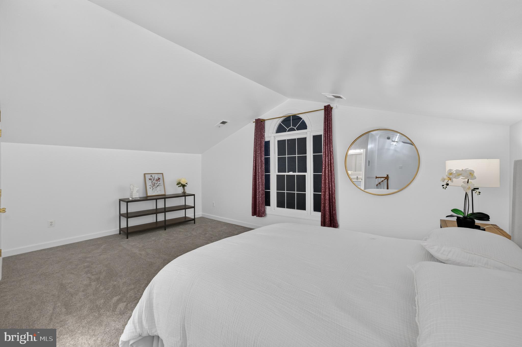 KING FARM - Residential