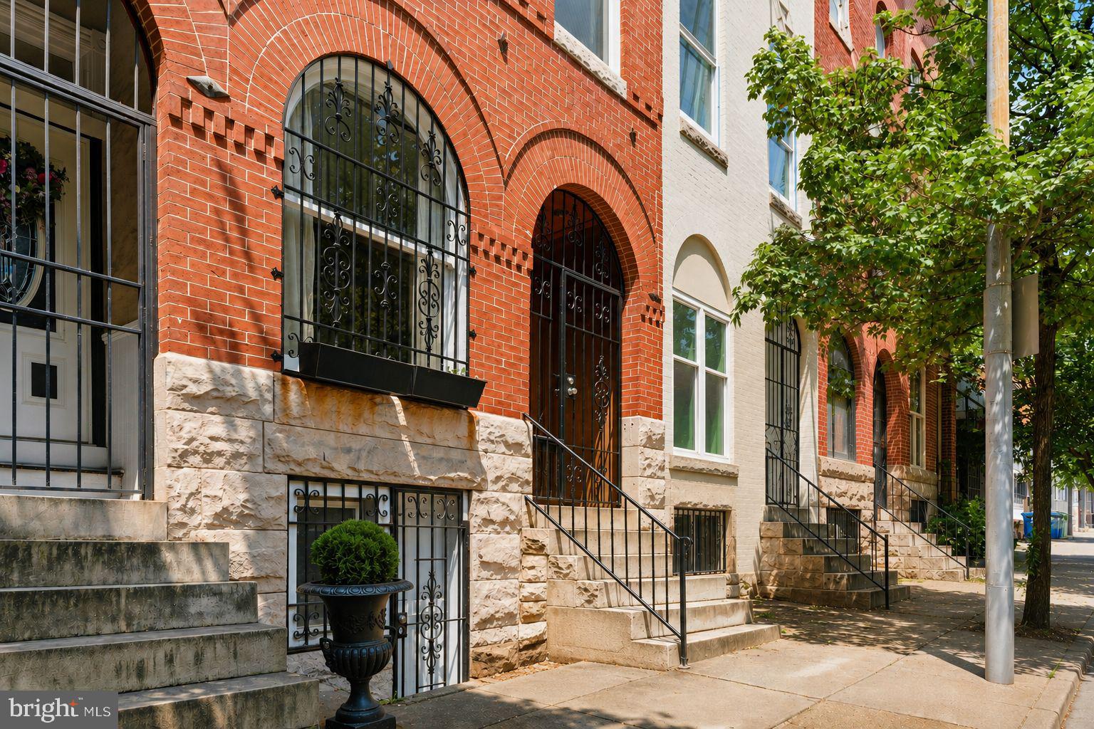 MOUNT VERNON PLACE HISTORIC DISTRICT - Residential
