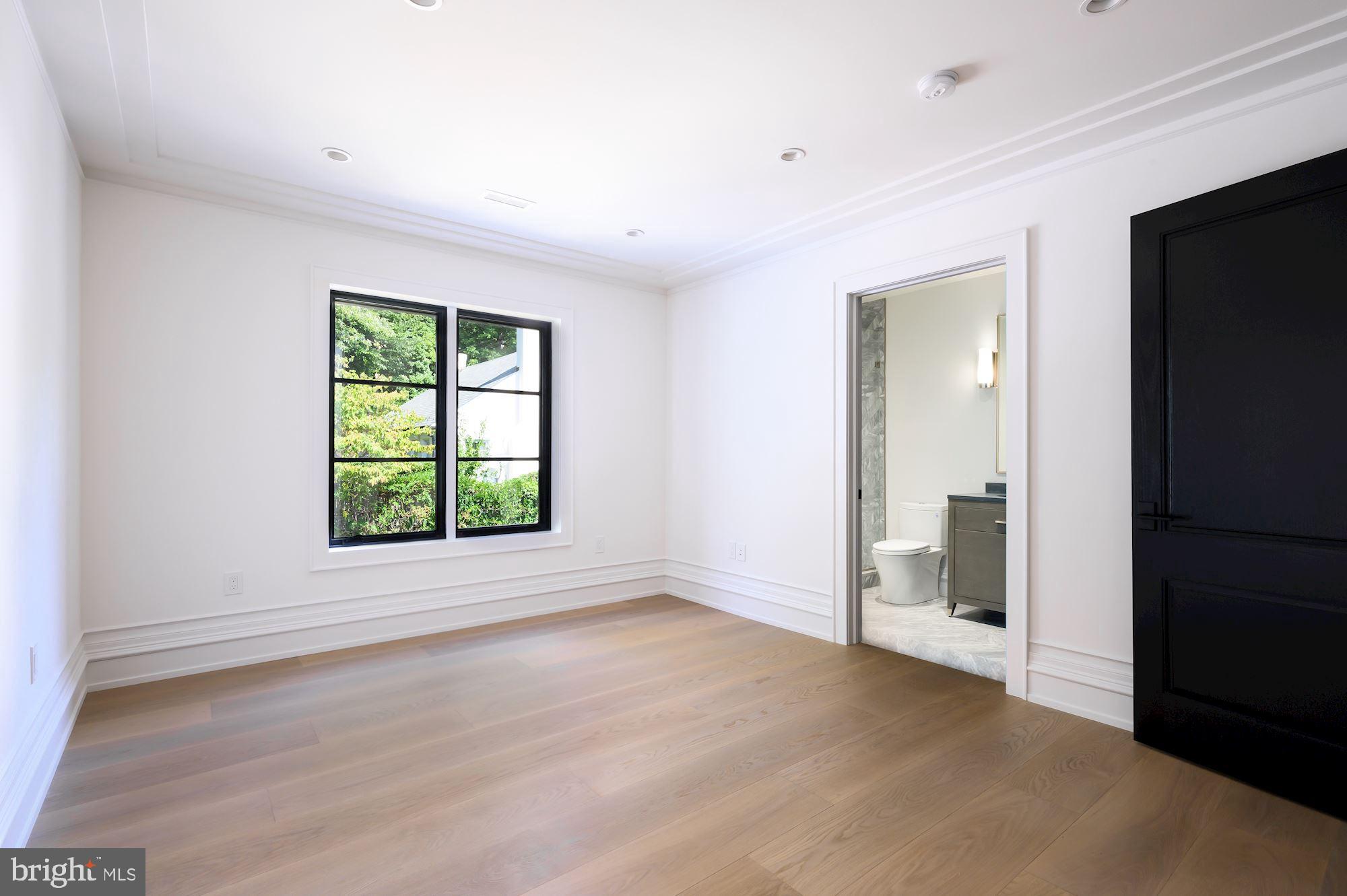 MASSACHUSETTS AVENUE HEIGHTS - Residential