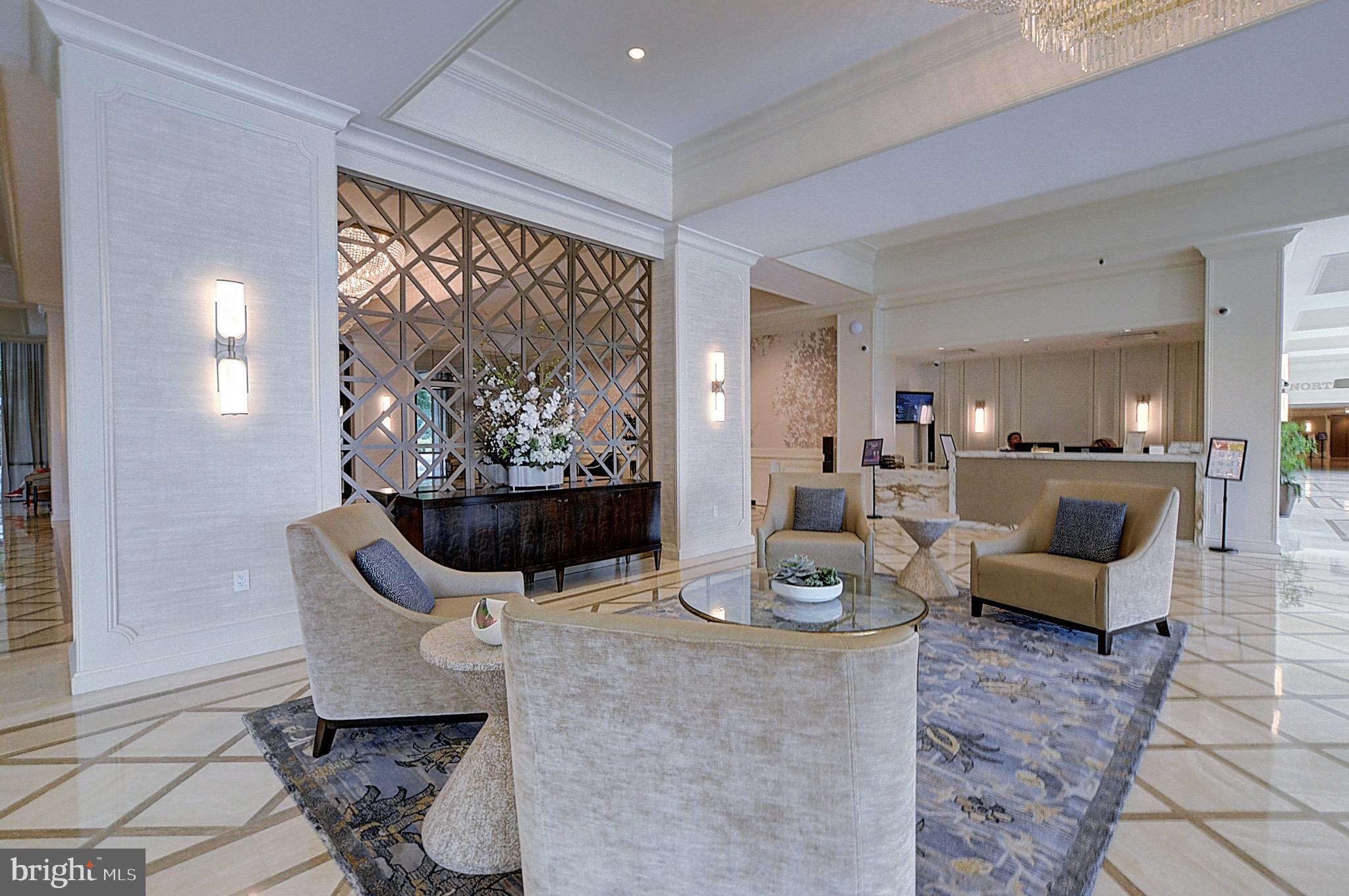 PROMENADE TOWERS - Residential