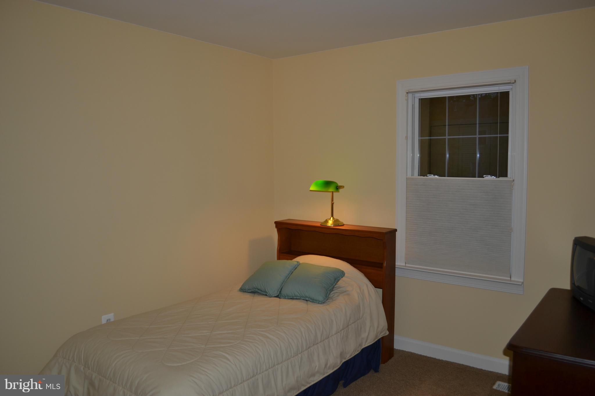 CROFTON COMMONS - Residential