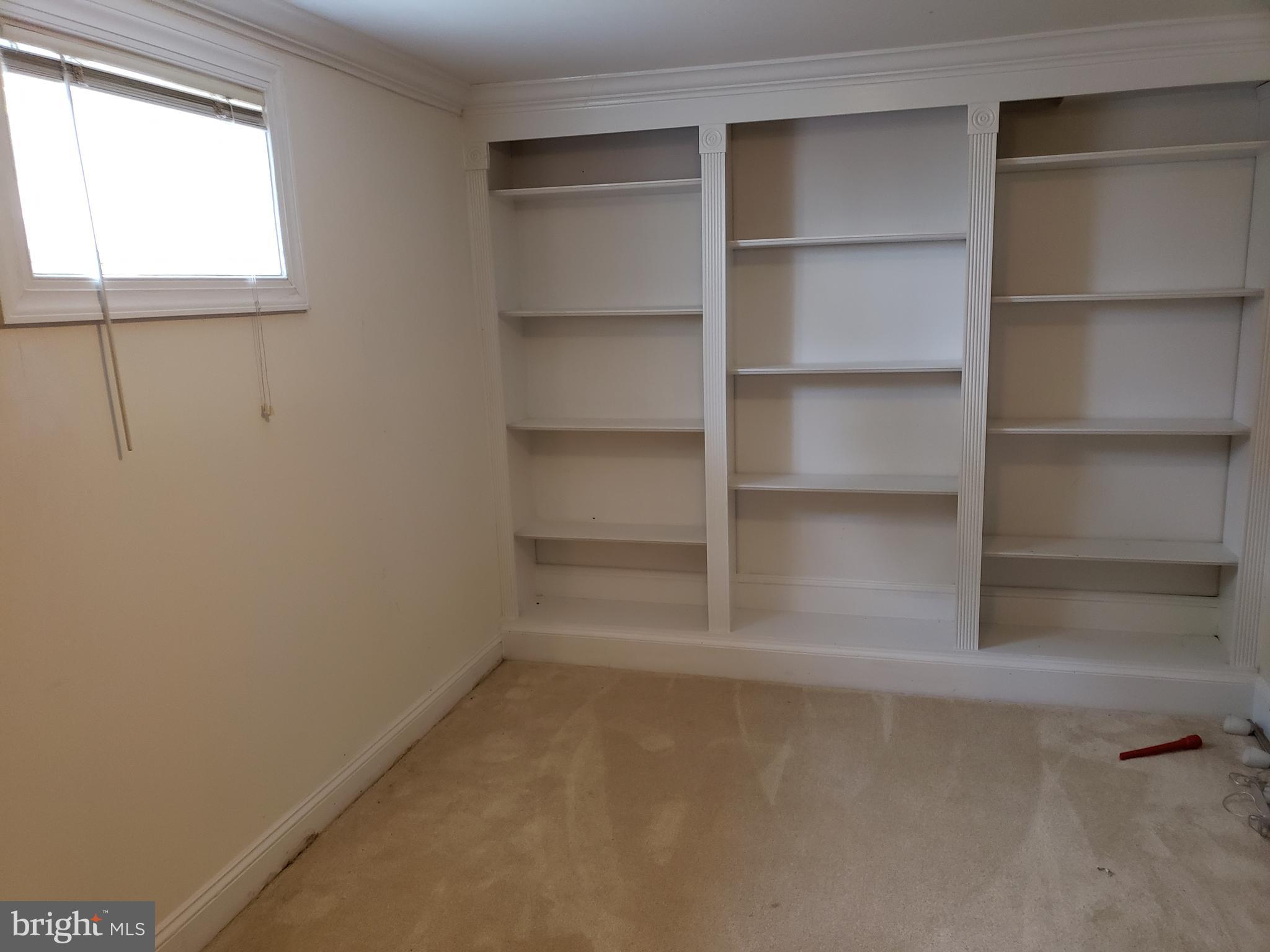 WHEATON WOODS - Residential Lease