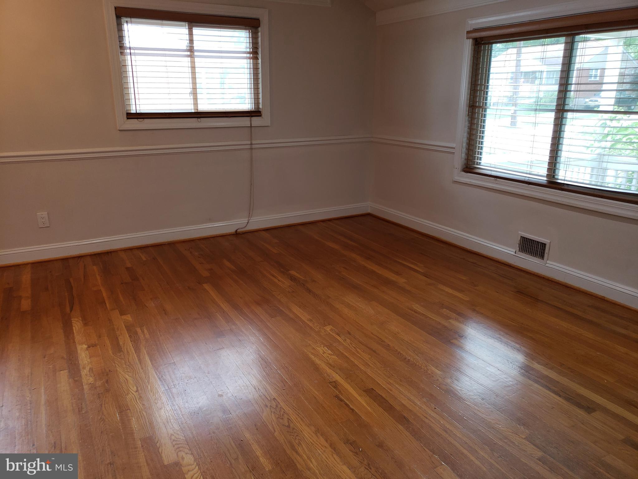 WHEATON WOODS - Residential Lease