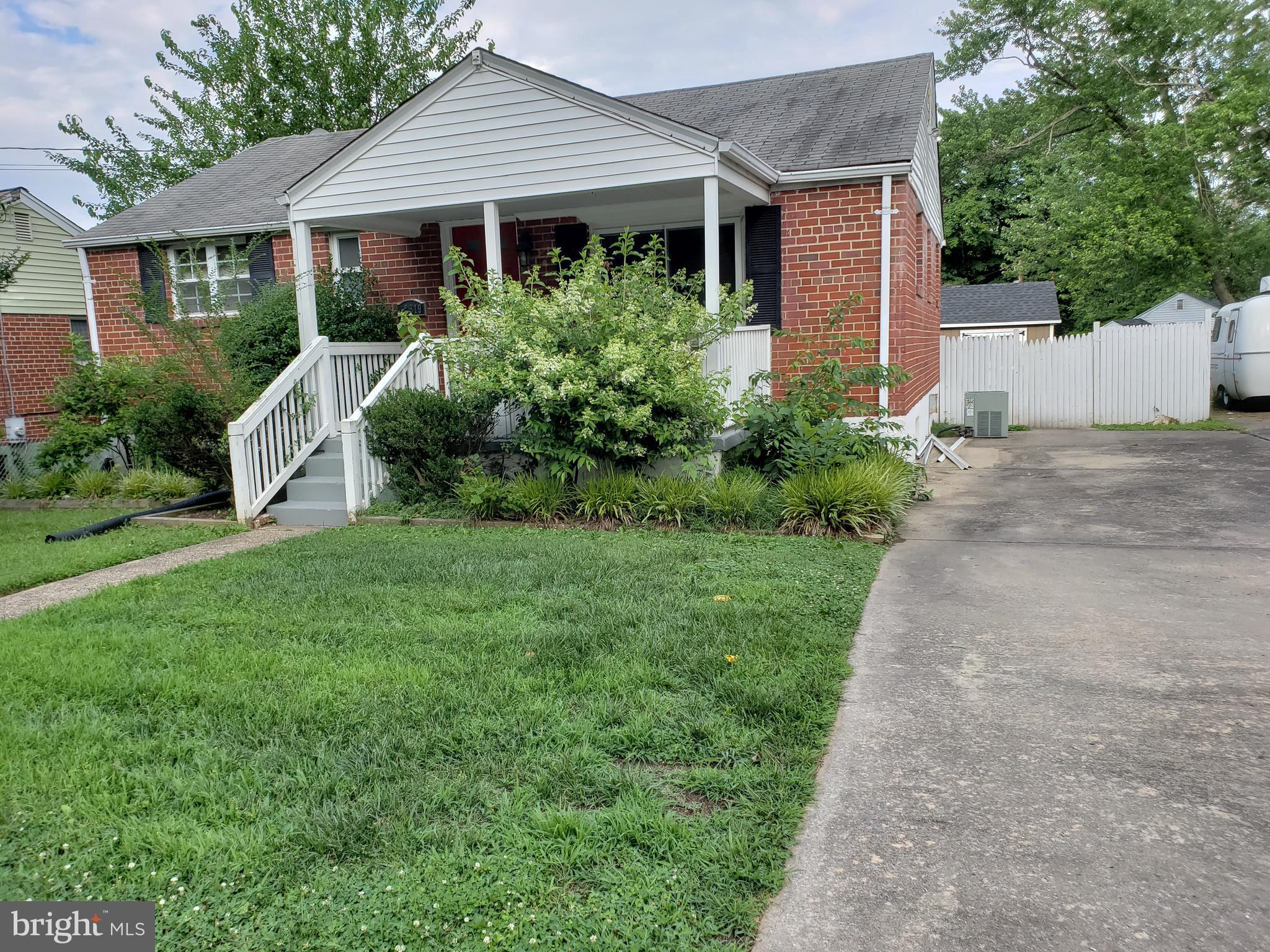WHEATON WOODS - Residential Lease