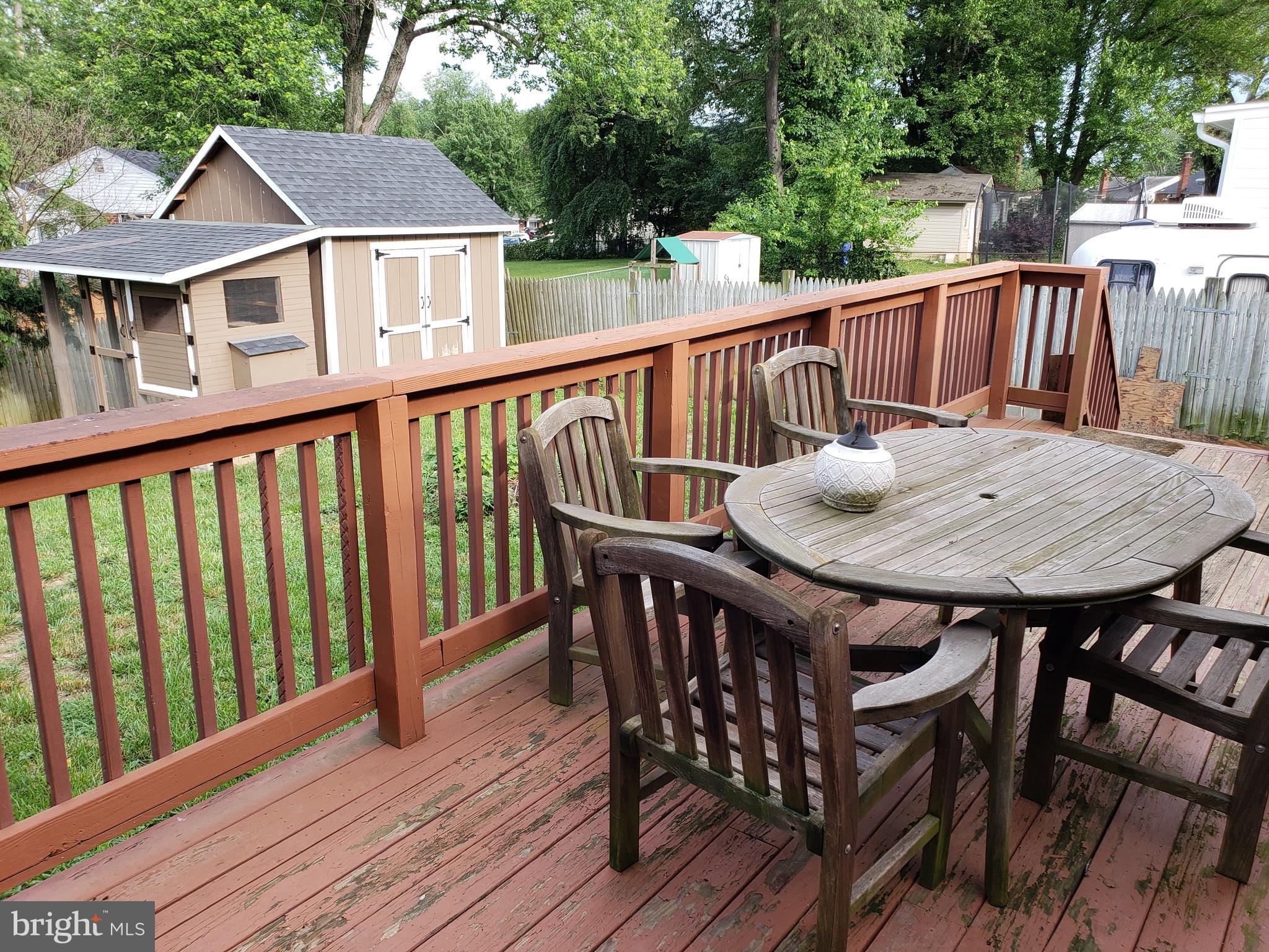 WHEATON WOODS - Residential Lease
