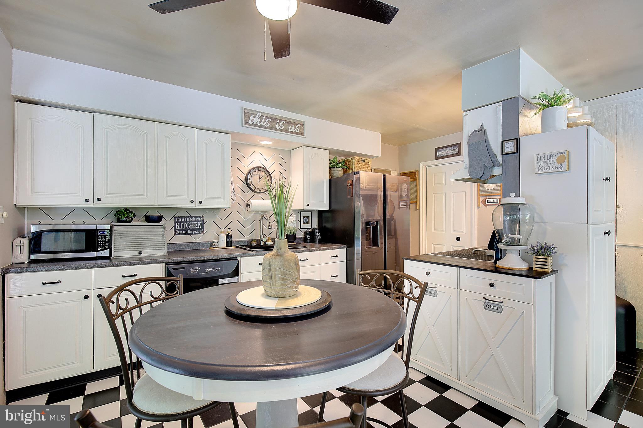 CAPE ST CLAIRE - Residential