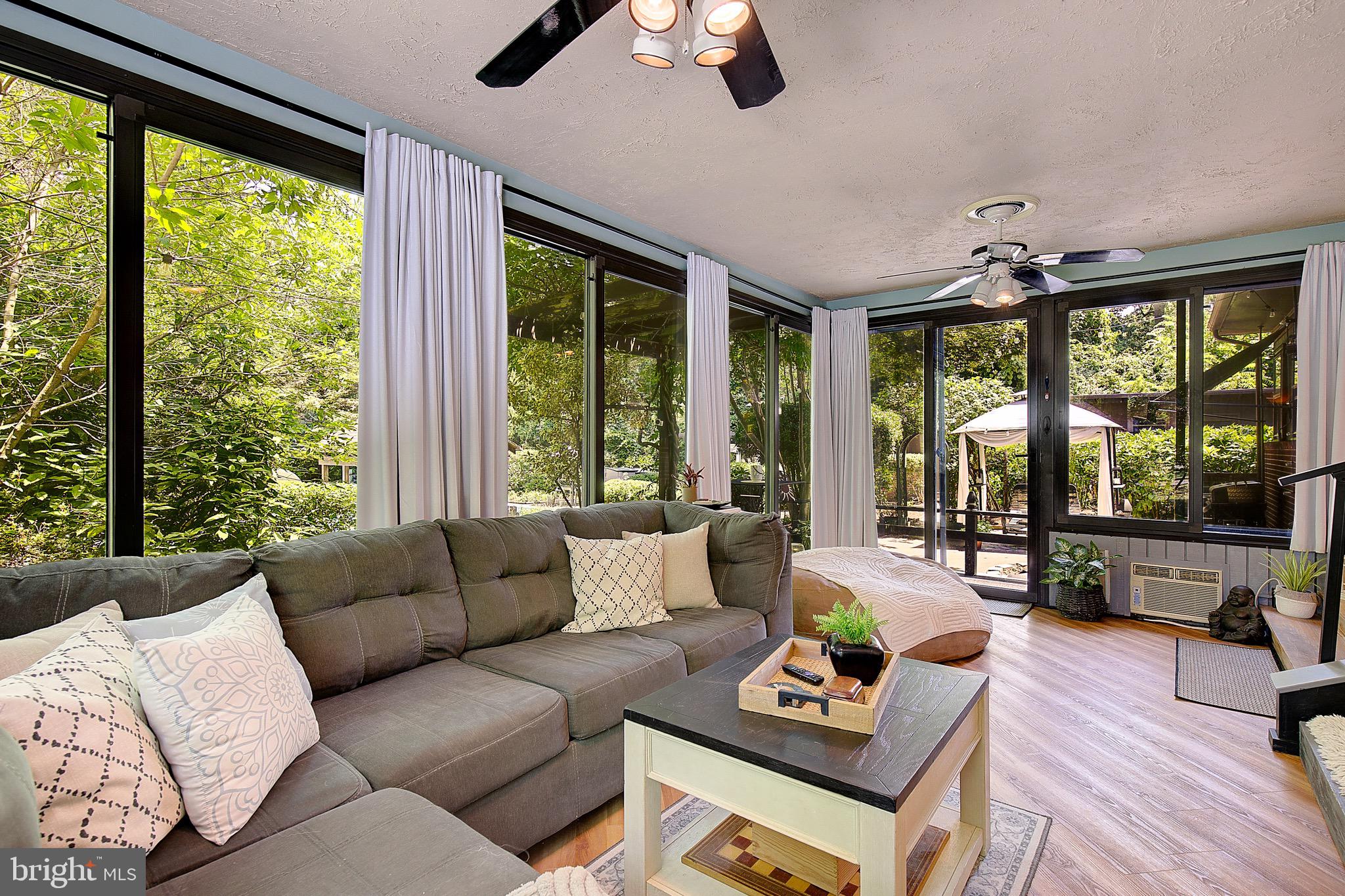 CAPE ST CLAIRE - Residential