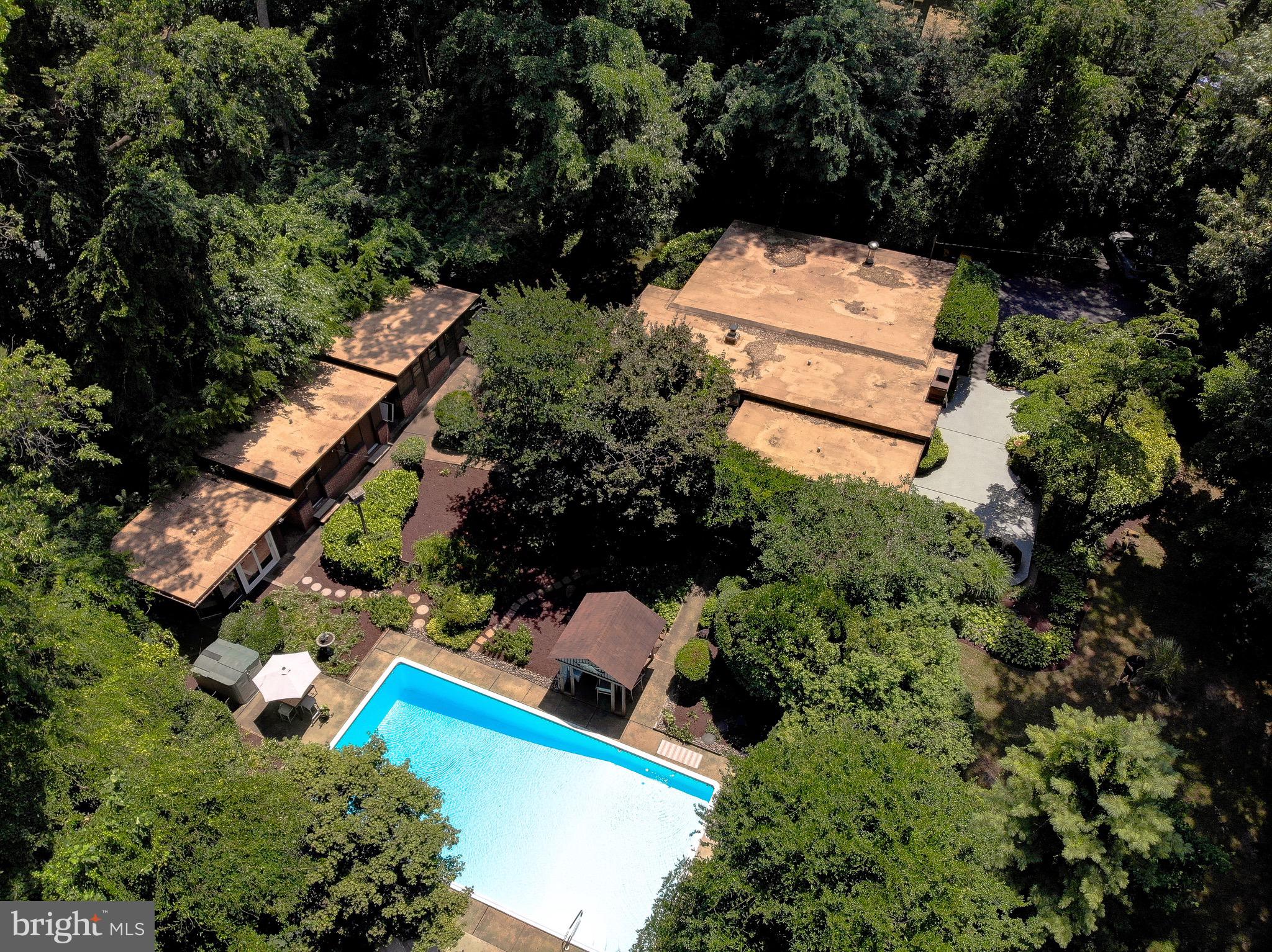 CAPE ST CLAIRE - Residential