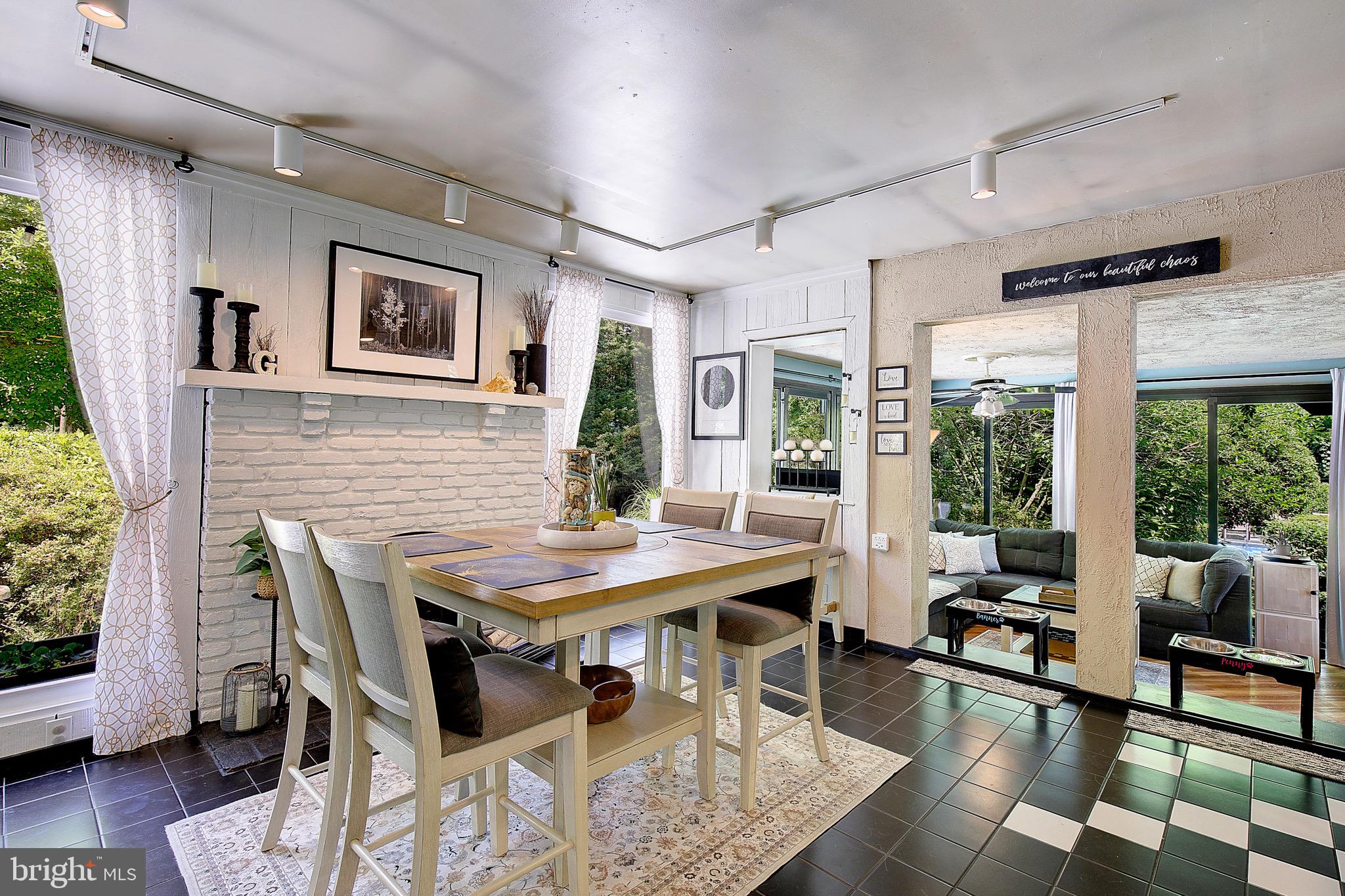 CAPE ST CLAIRE - Residential