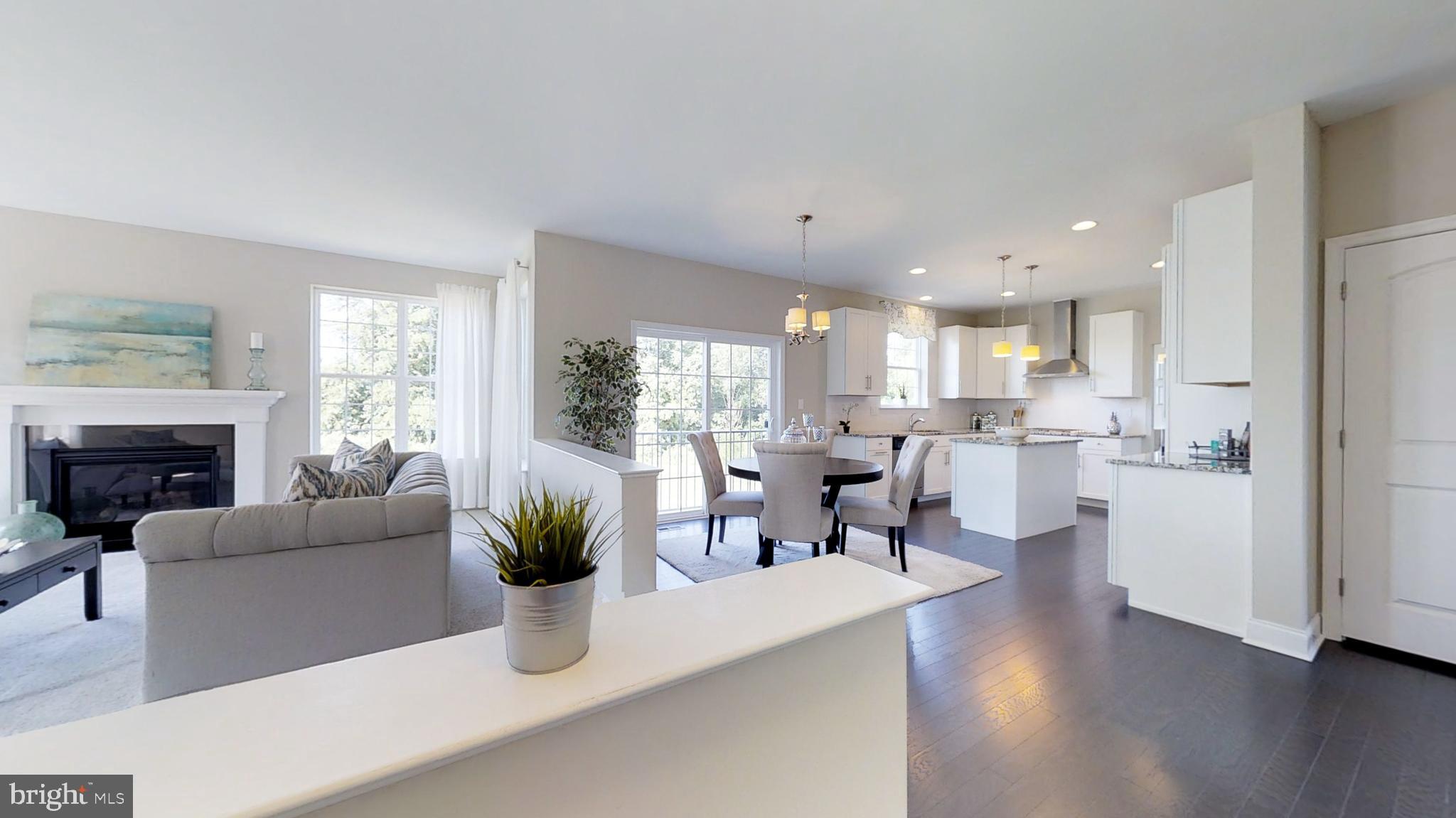 HIDDEN BROOK - Residential