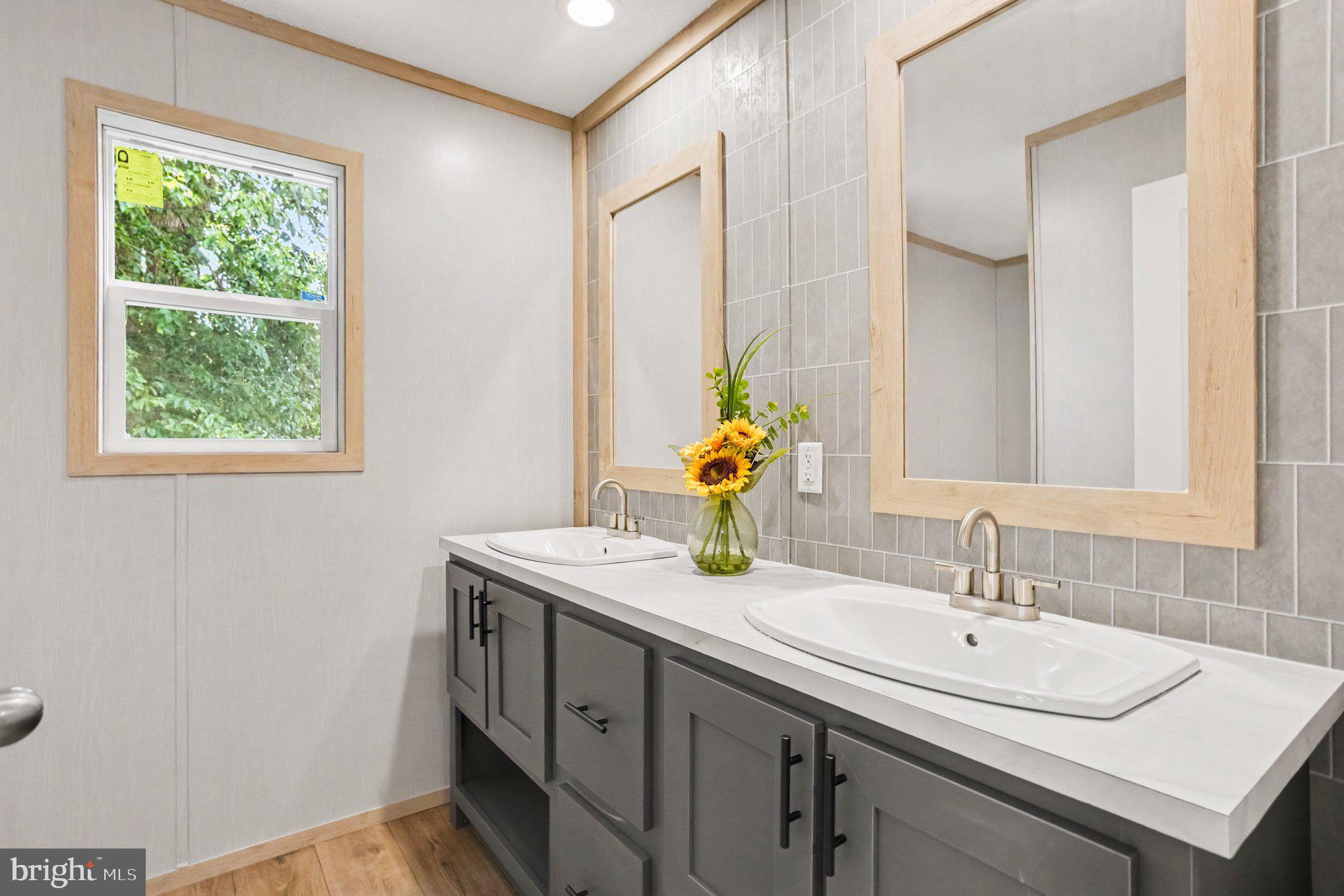 BEECHWOOD - Residential