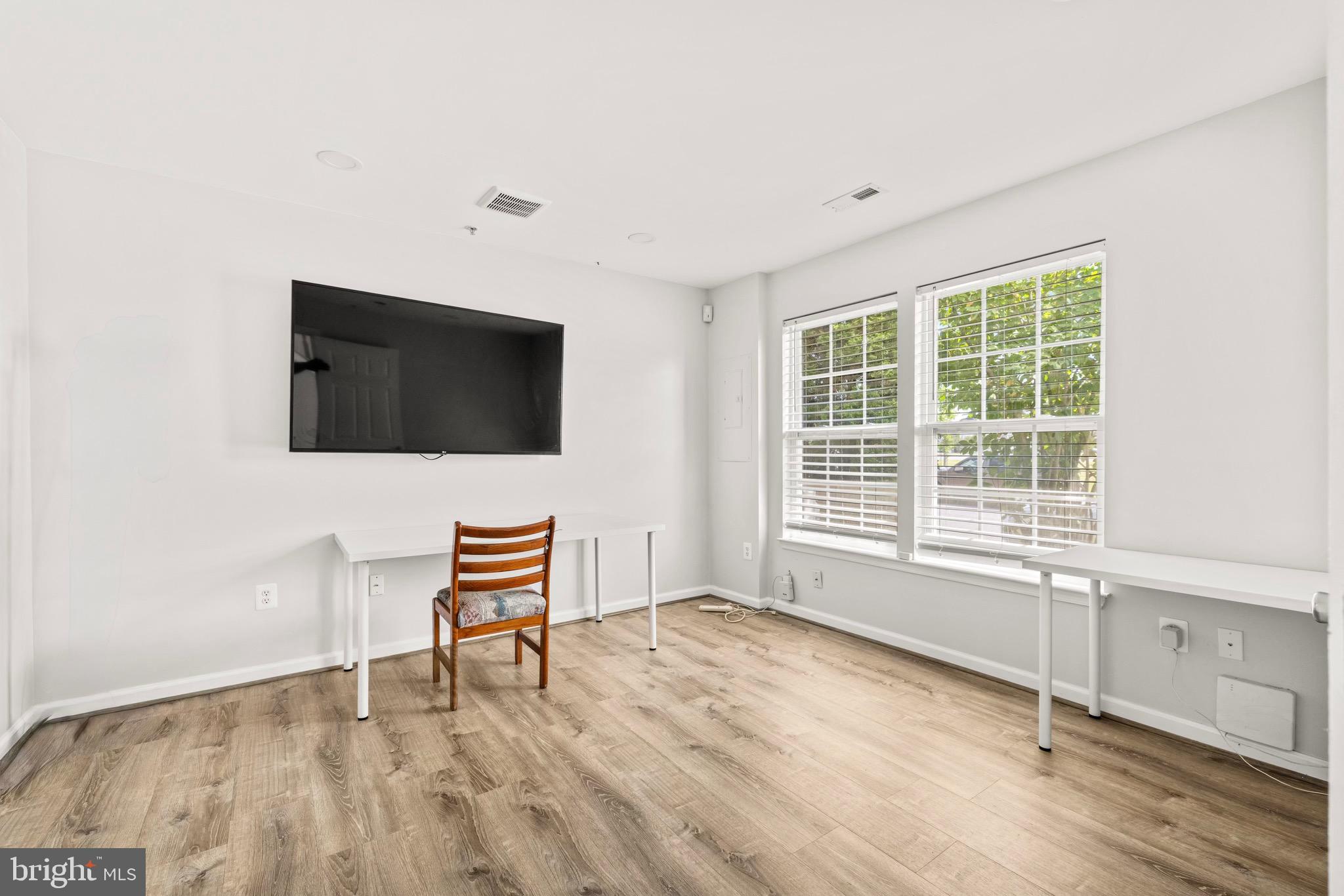MIRAMAR LANDING - Residential