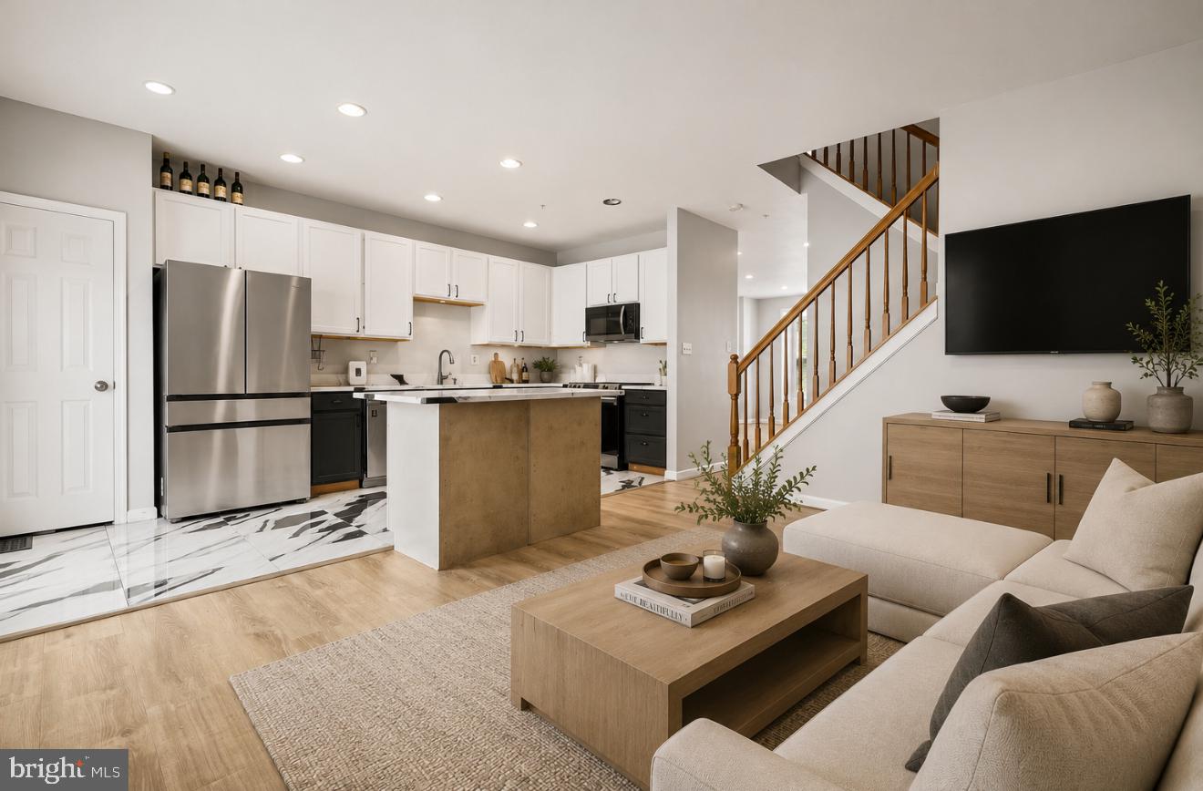 MIRAMAR LANDING - Residential