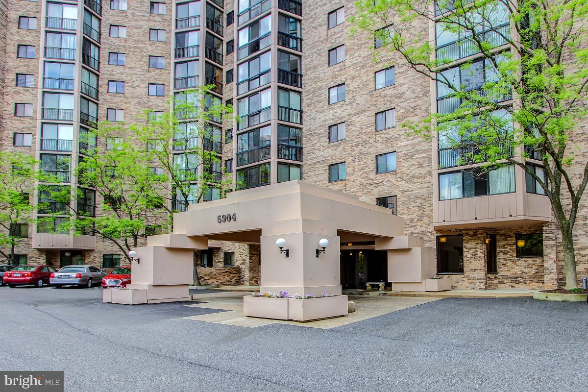MONTEBELLO - Residential