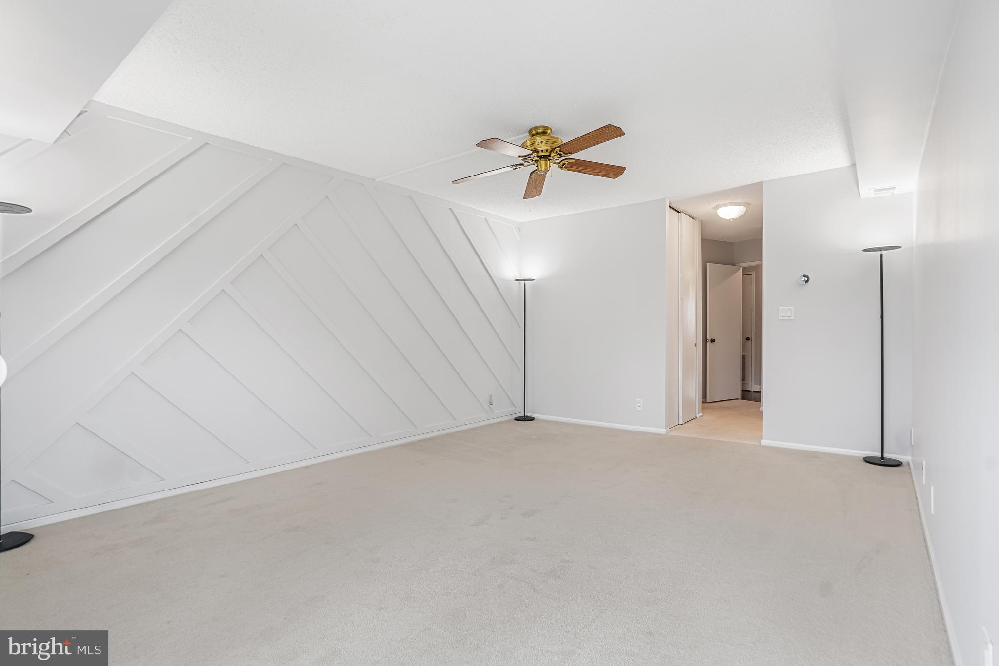 MONTEBELLO - Residential