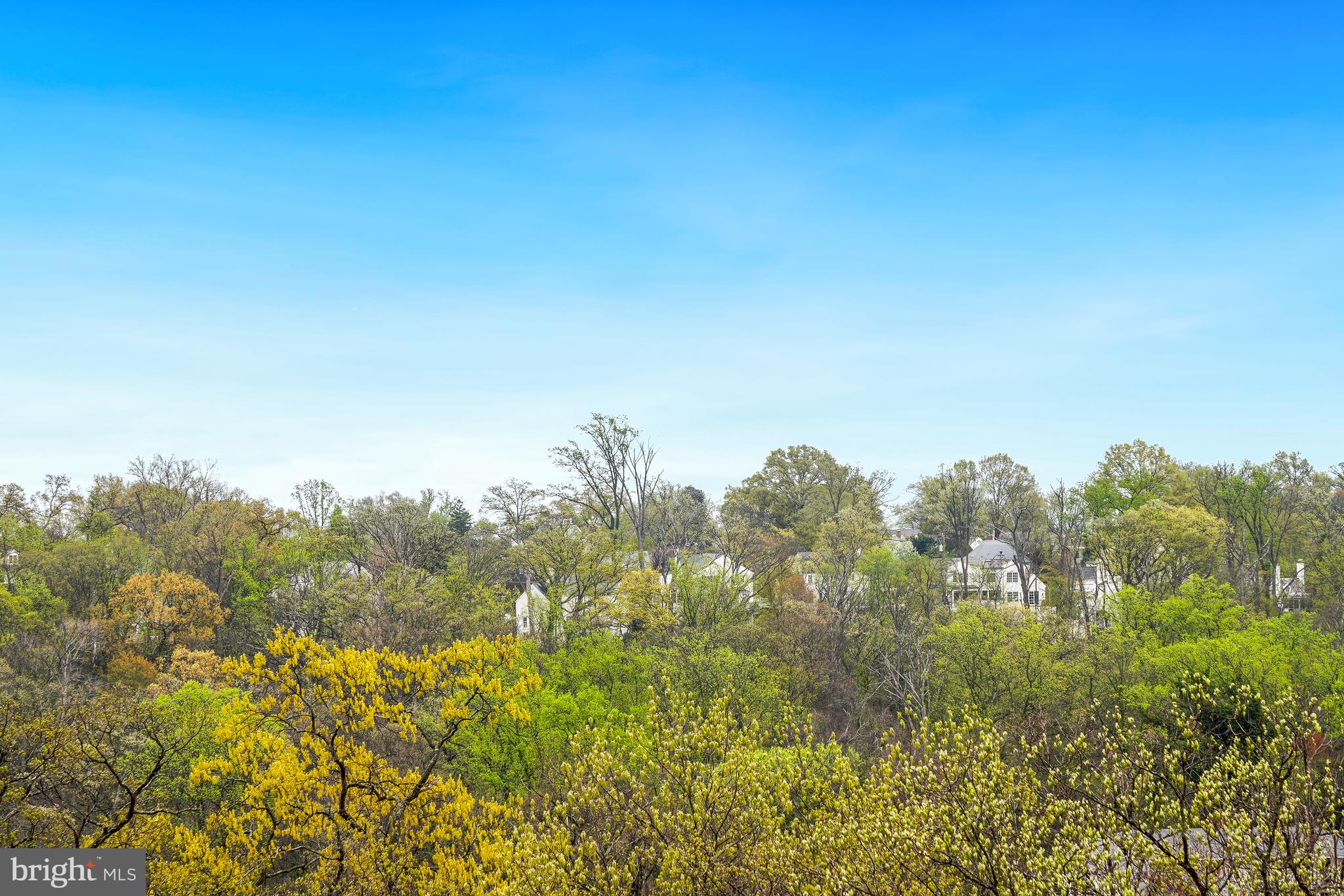 MONTEBELLO - Residential