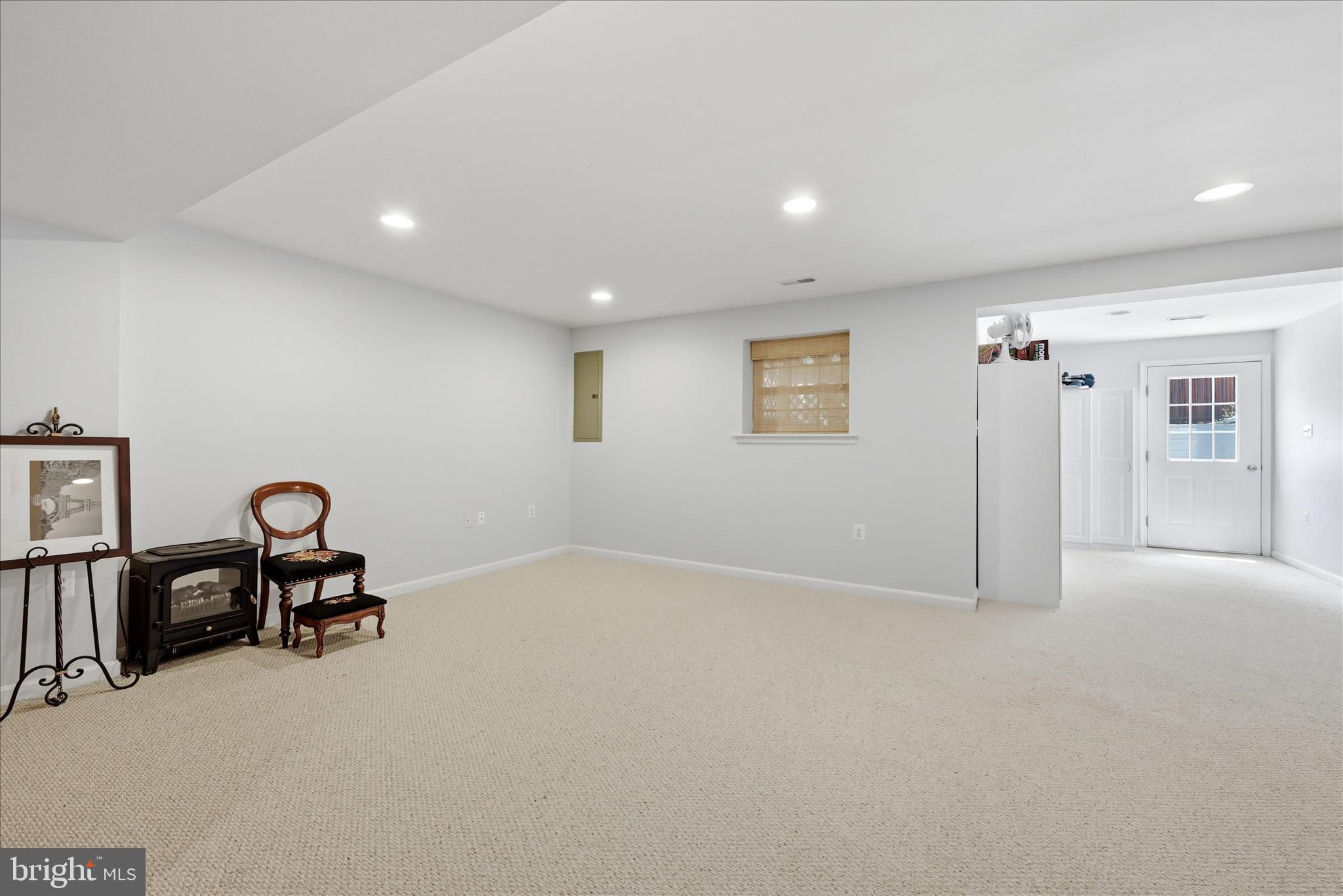 TOWNES OF BRANBURY GLEN - Residential