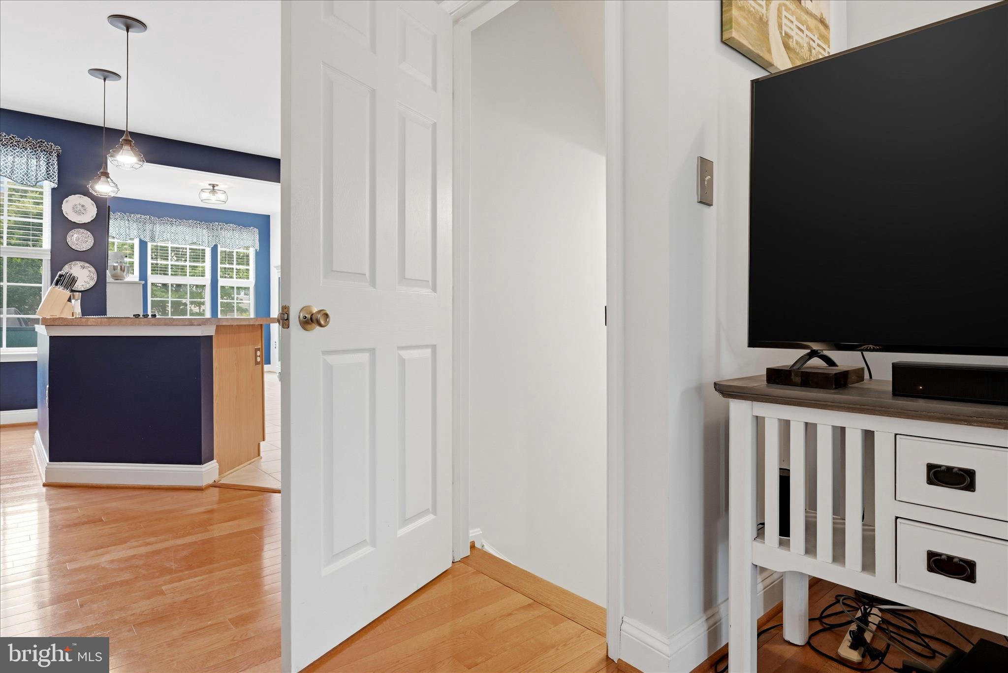 TOWNES OF BRANBURY GLEN - Residential