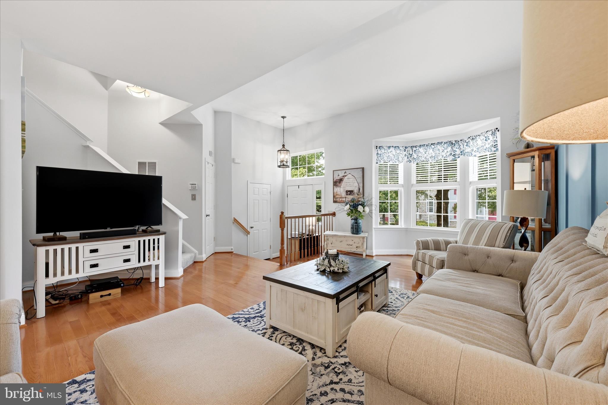 TOWNES OF BRANBURY GLEN - Residential
