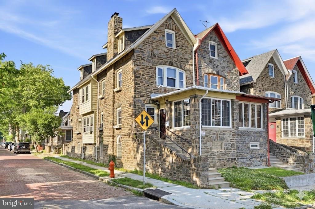 WEST PHILADELPHIA - Residential