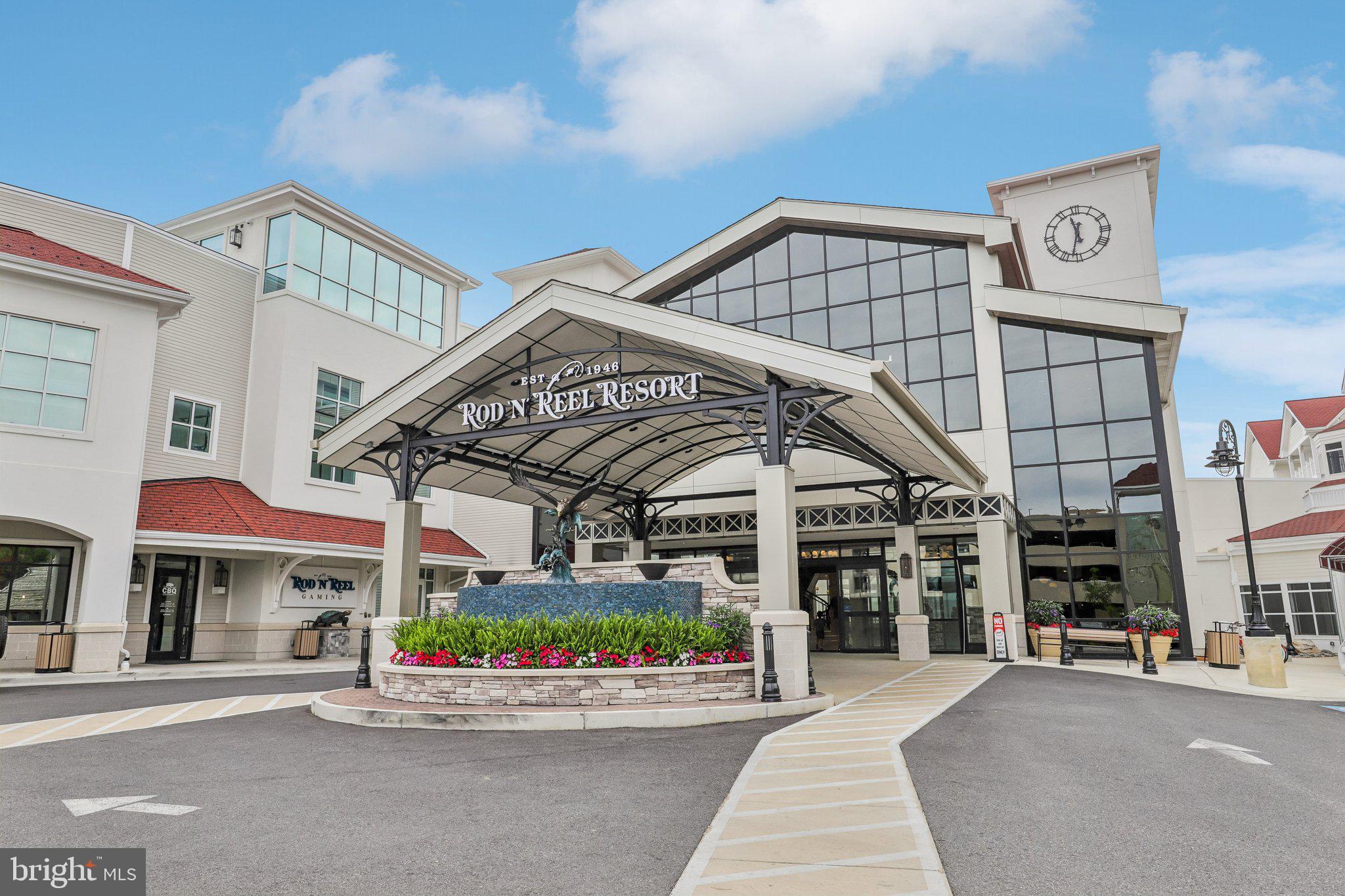 COX GLEN AT RICHFIELD STATION - Residential