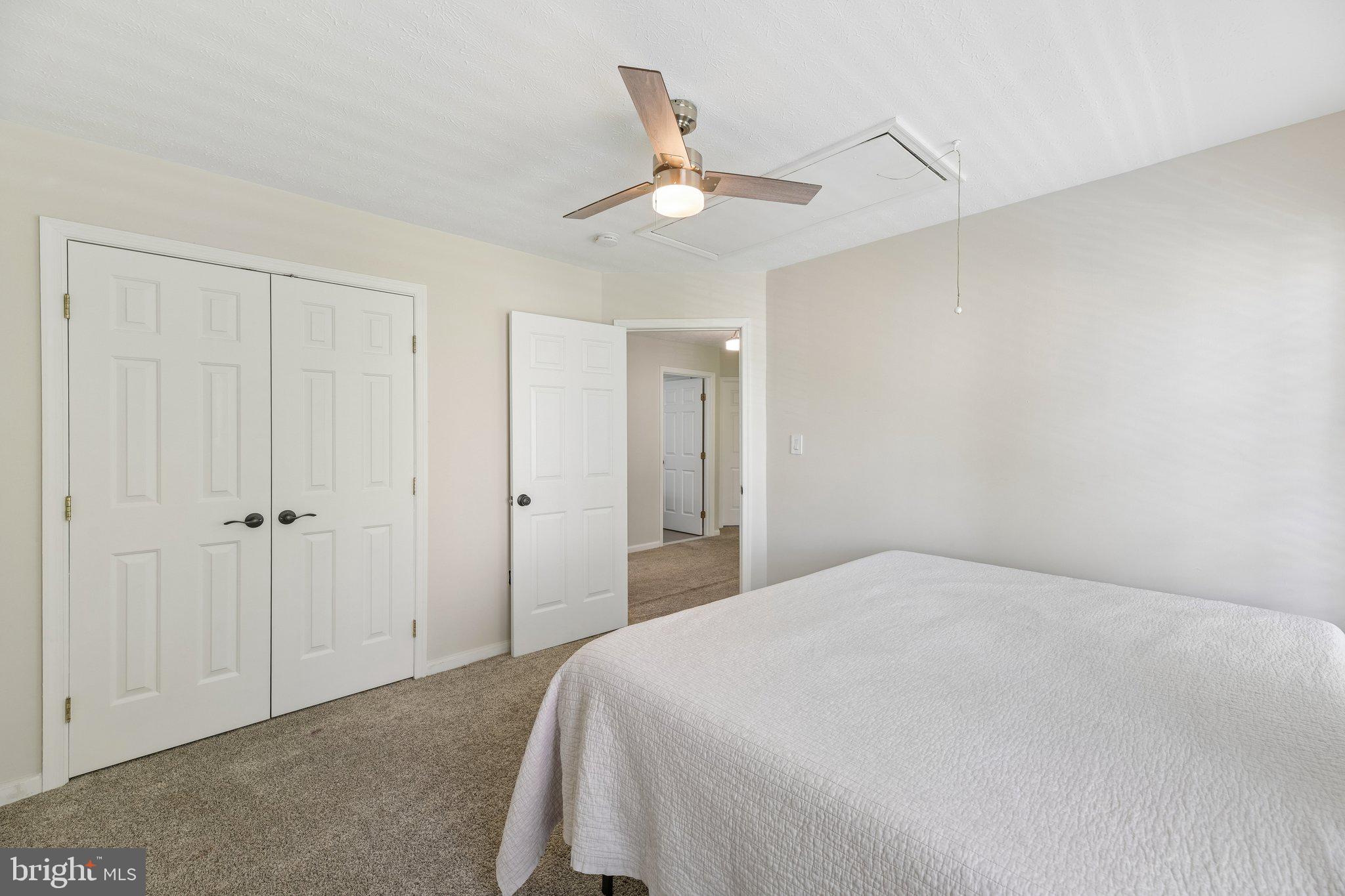 COX GLEN AT RICHFIELD STATION - Residential