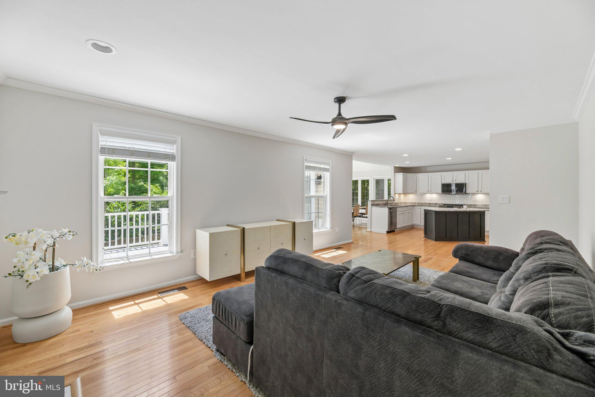 COX GLEN AT RICHFIELD STATION - Residential