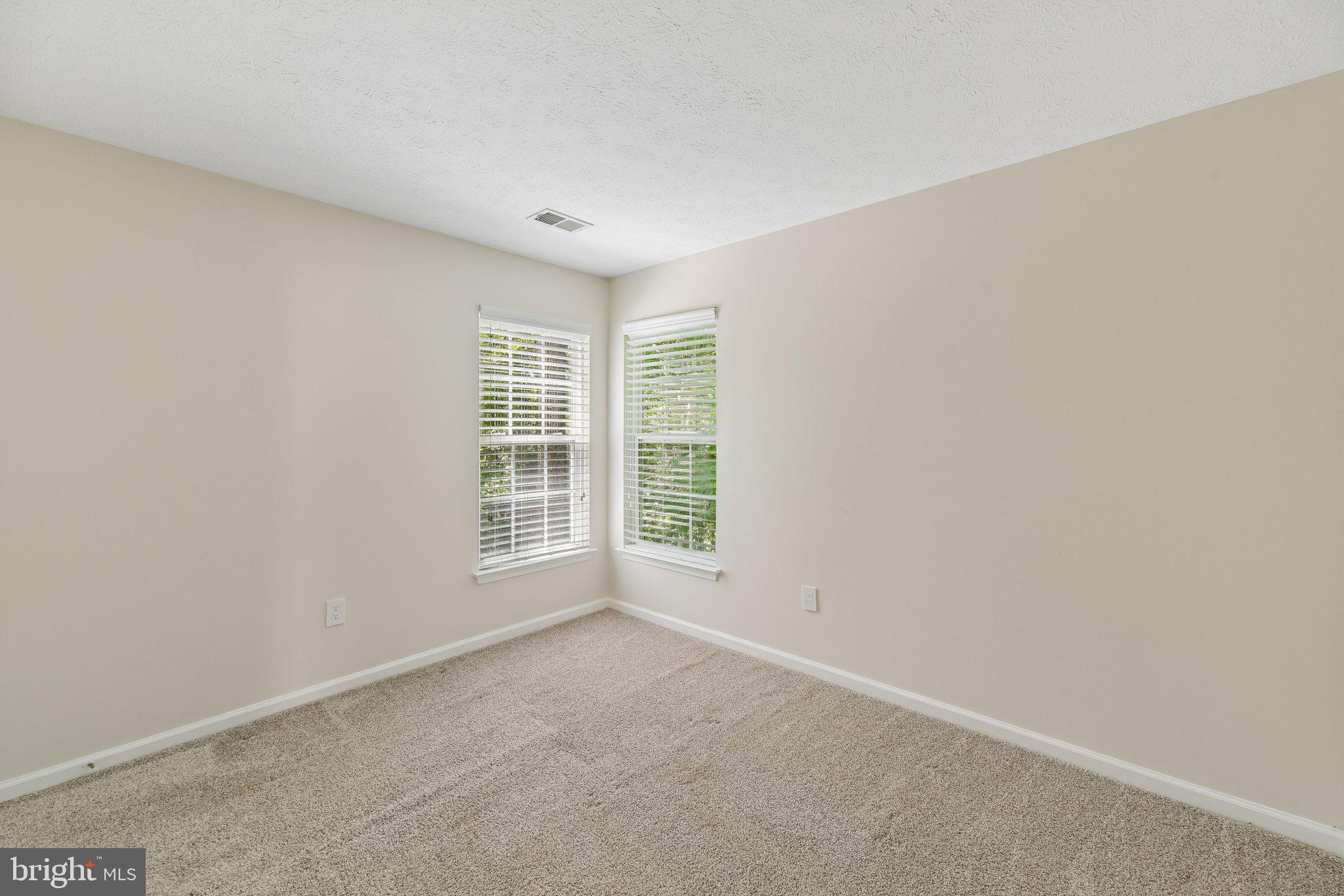 COX GLEN AT RICHFIELD STATION - Residential