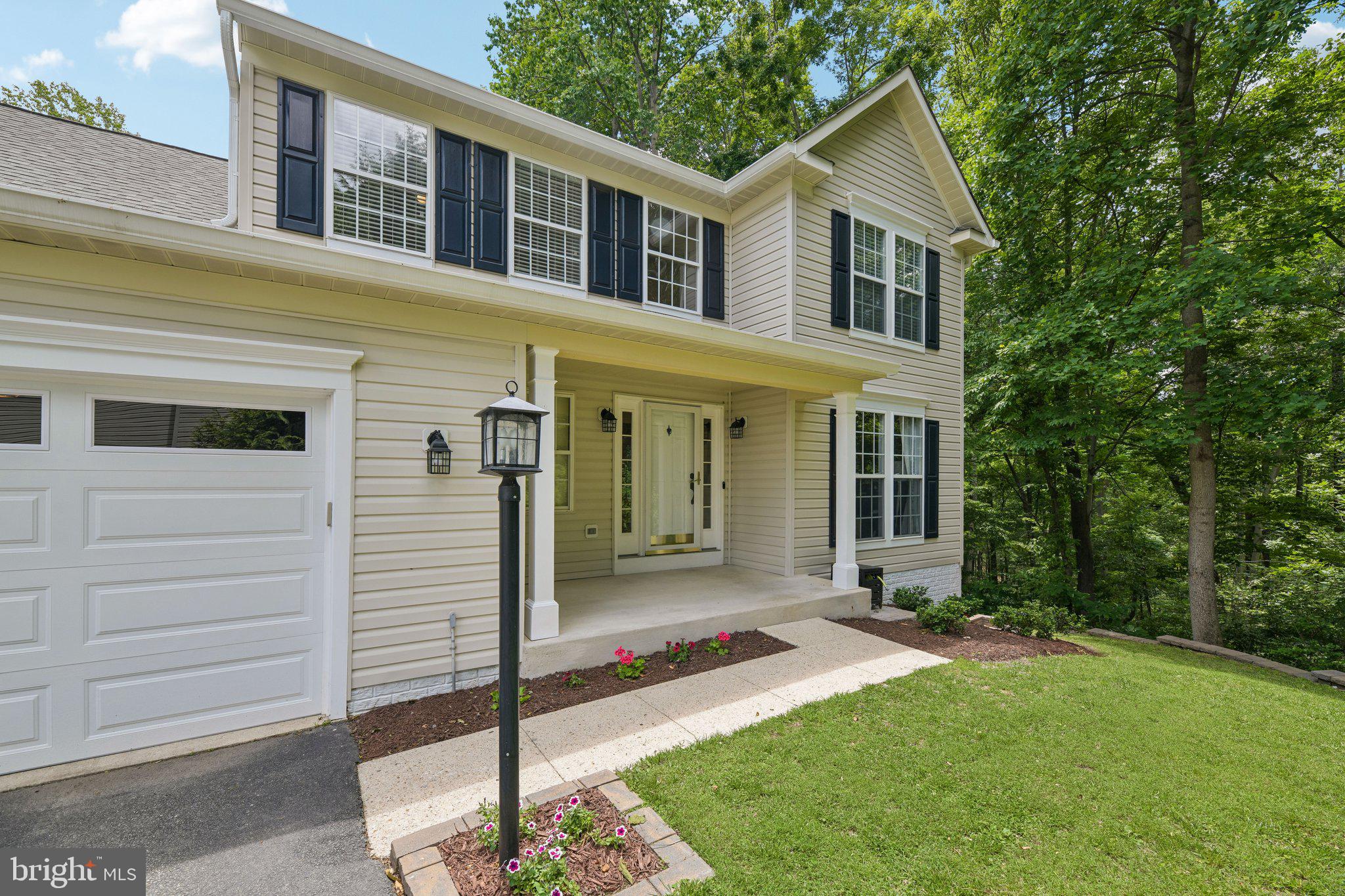 COX GLEN AT RICHFIELD STATION - Residential