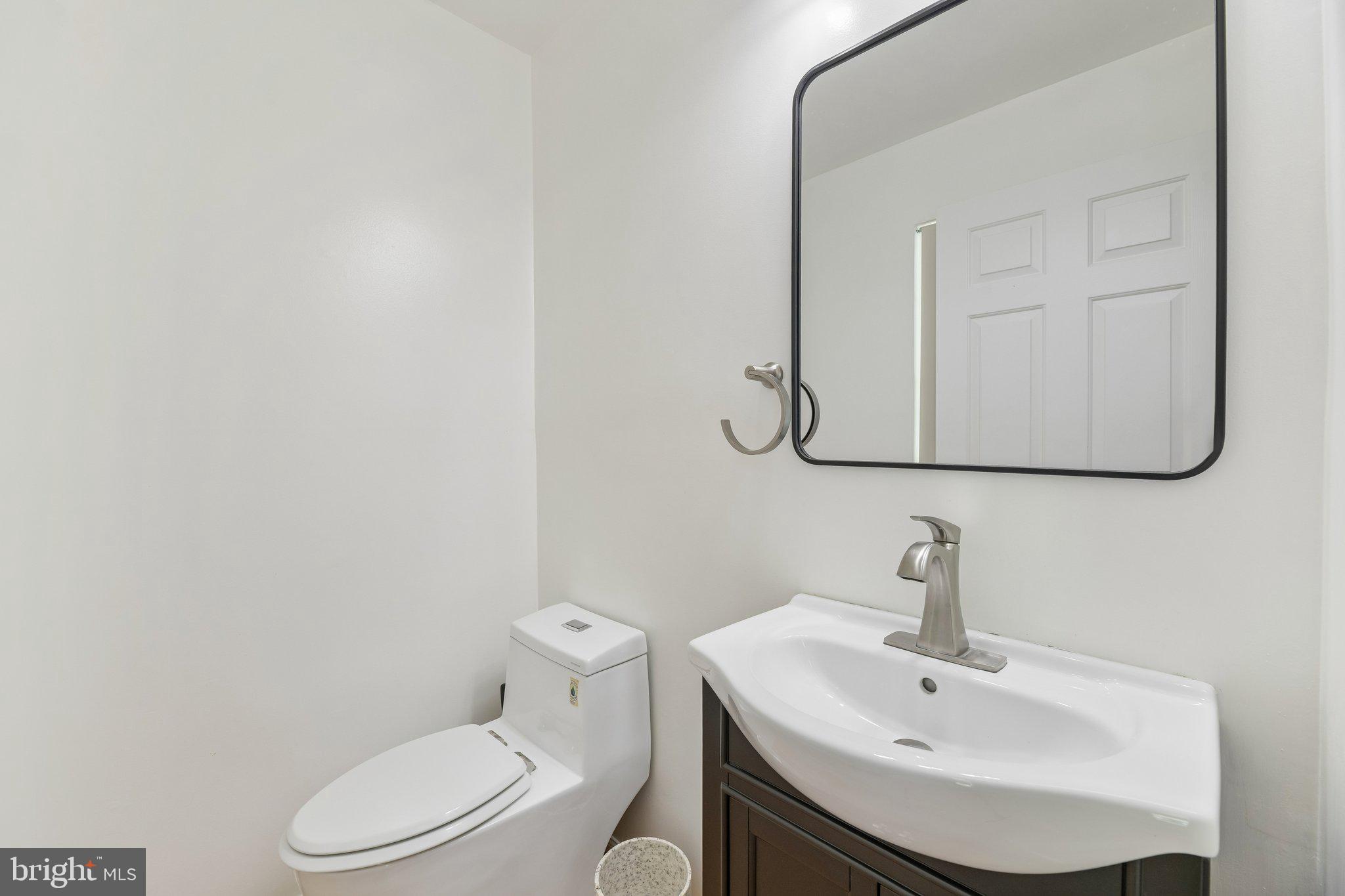 COX GLEN AT RICHFIELD STATION - Residential