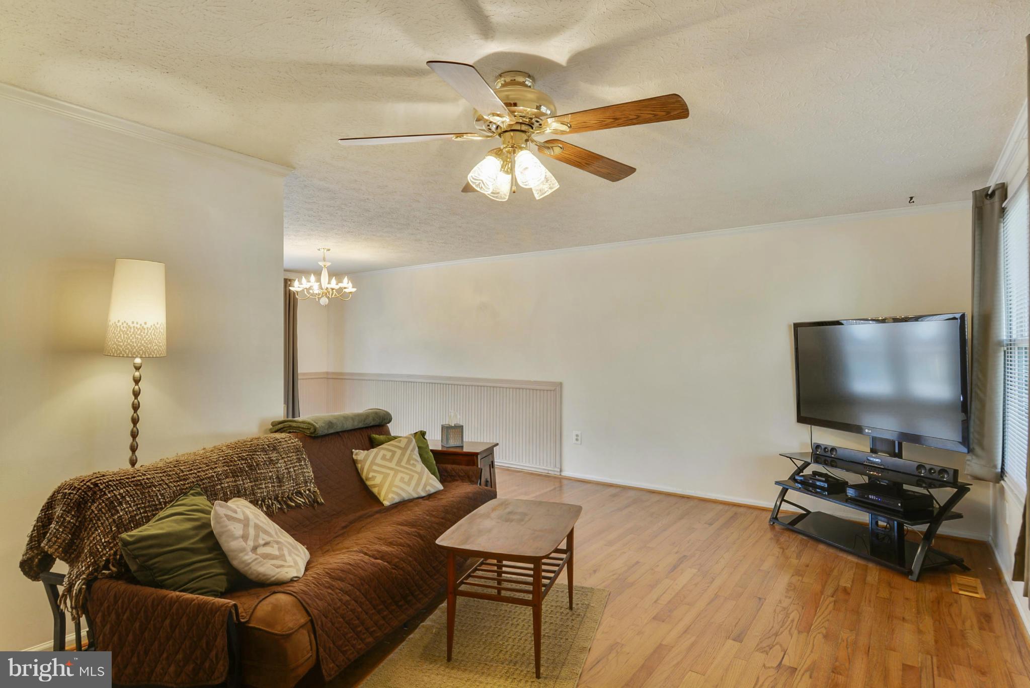 HILLCREST ORCHARDS - Residential
