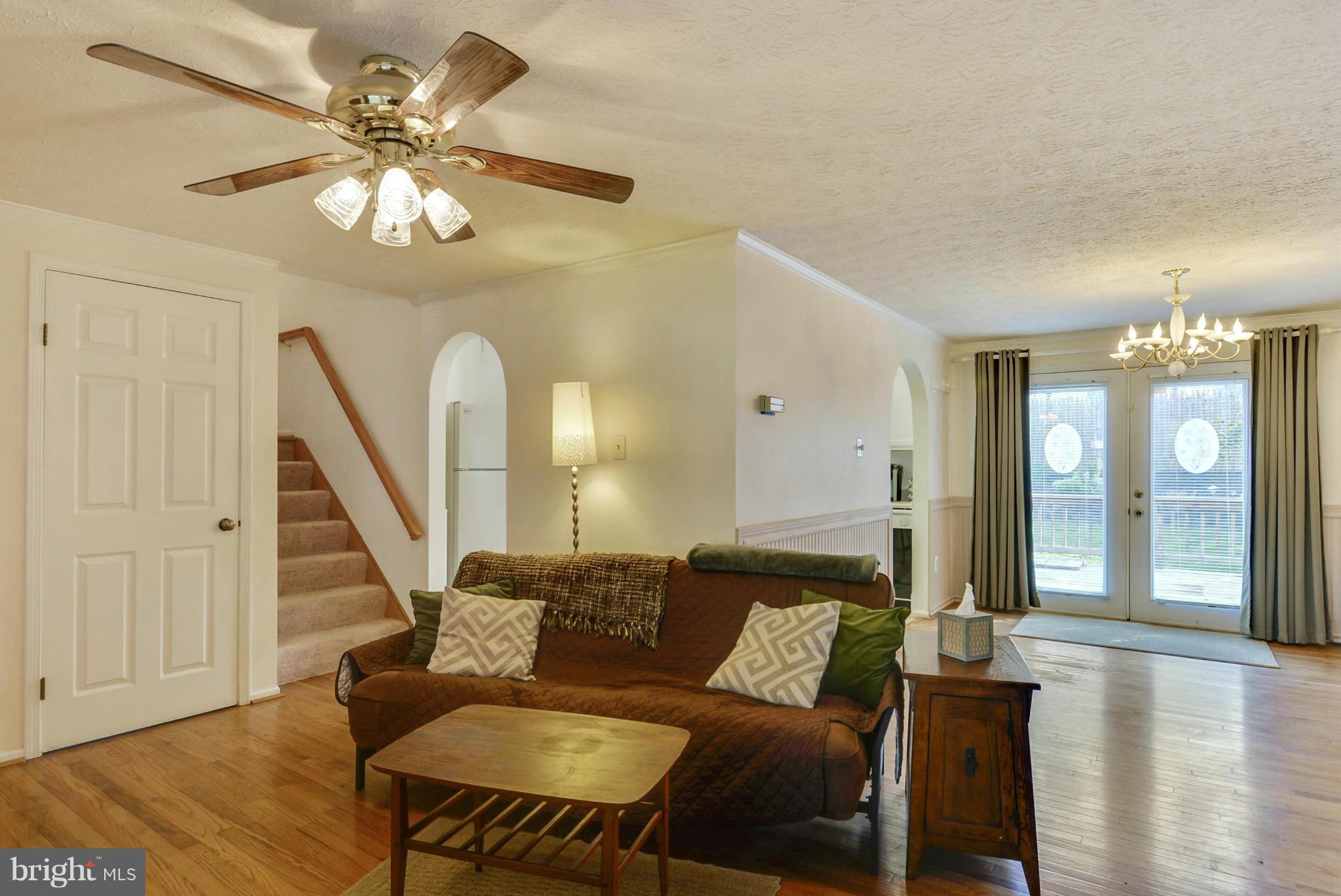 HILLCREST ORCHARDS - Residential