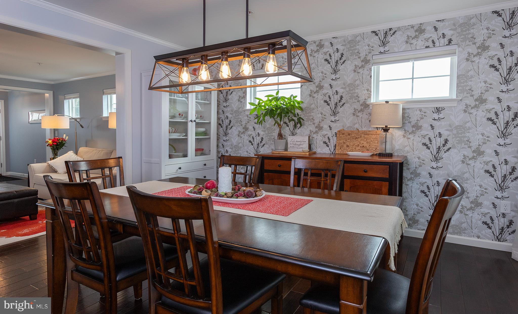 ORCHARD GLEN - Residential