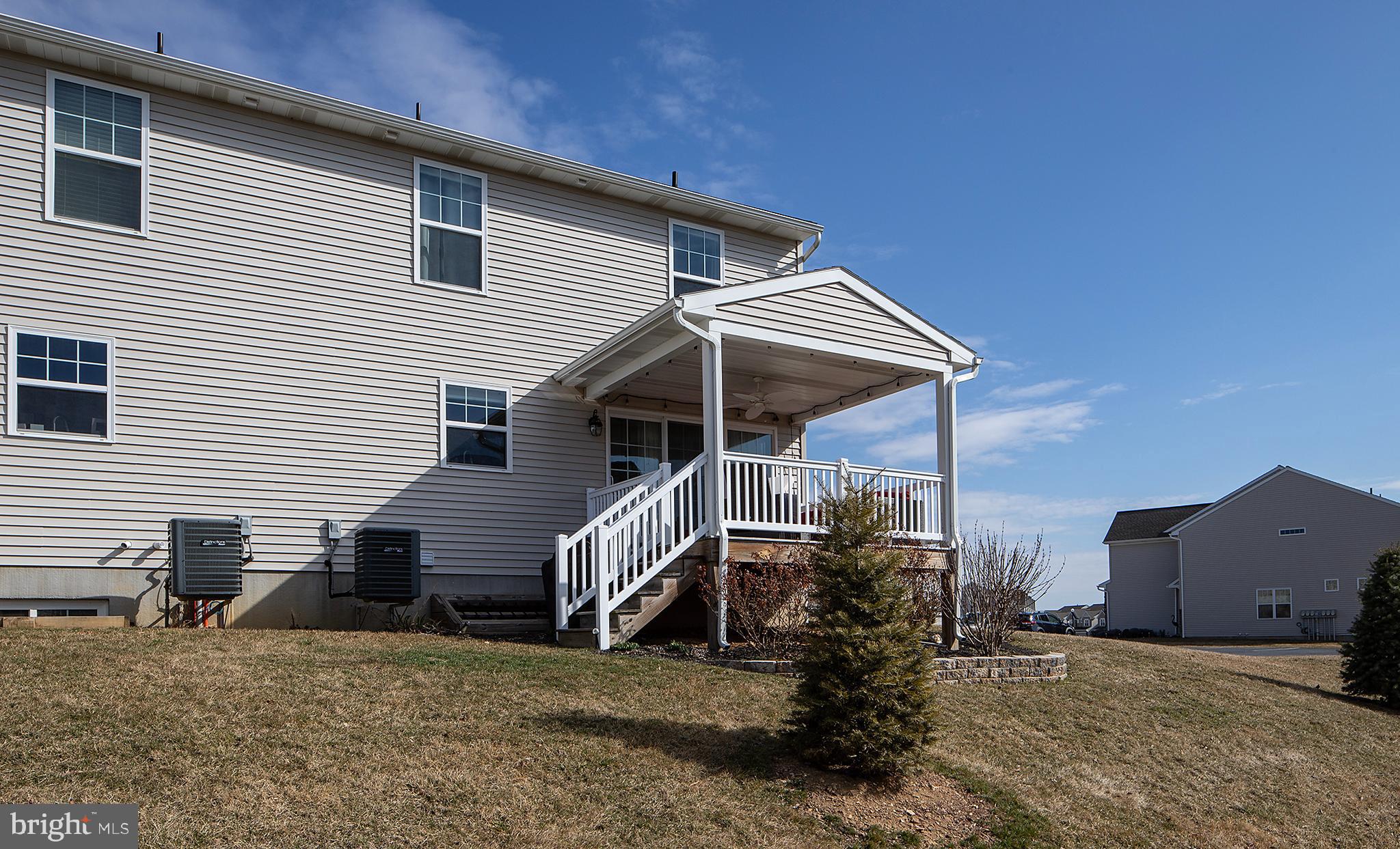 ORCHARD GLEN - Residential