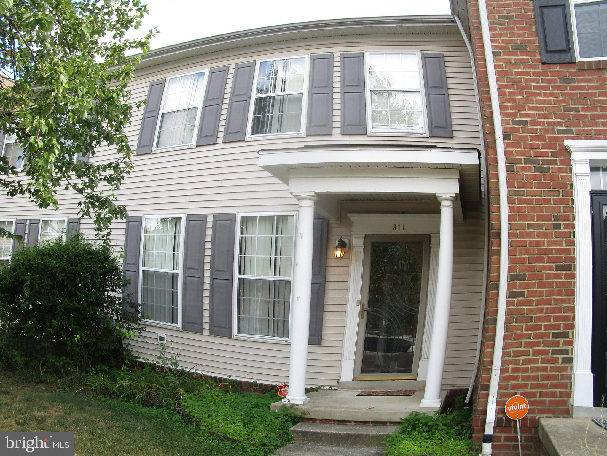 Priced reduced. The home is 23 years young. great Baltimore neighborhood, formal living/dining room, two and a half baths,  has master bath,  private parking pad in rear, add your own personal touch. the perfect blend of city living with a neighborhood feel, located close to M&T bank Stadium, Mercy Hospital,, the Inner Harbor and downtown amenities, major commuting routs. Must be seen to appreciate, Please try to give 24 hour notice before showing however if not possible call the listing agent who will try to arrange your showing at your desired  date and time.

















hospital