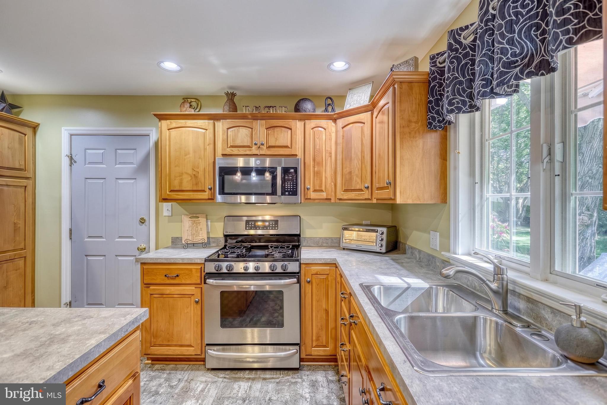 CHESTNUT RIDGE - Residential