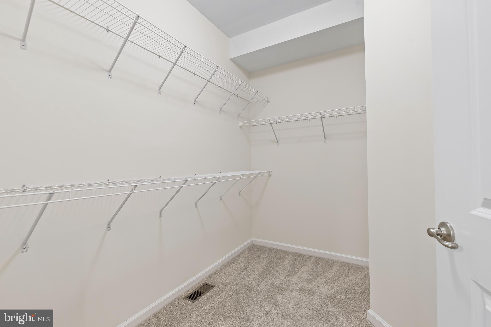 FALLSTON COMMONS - Residential