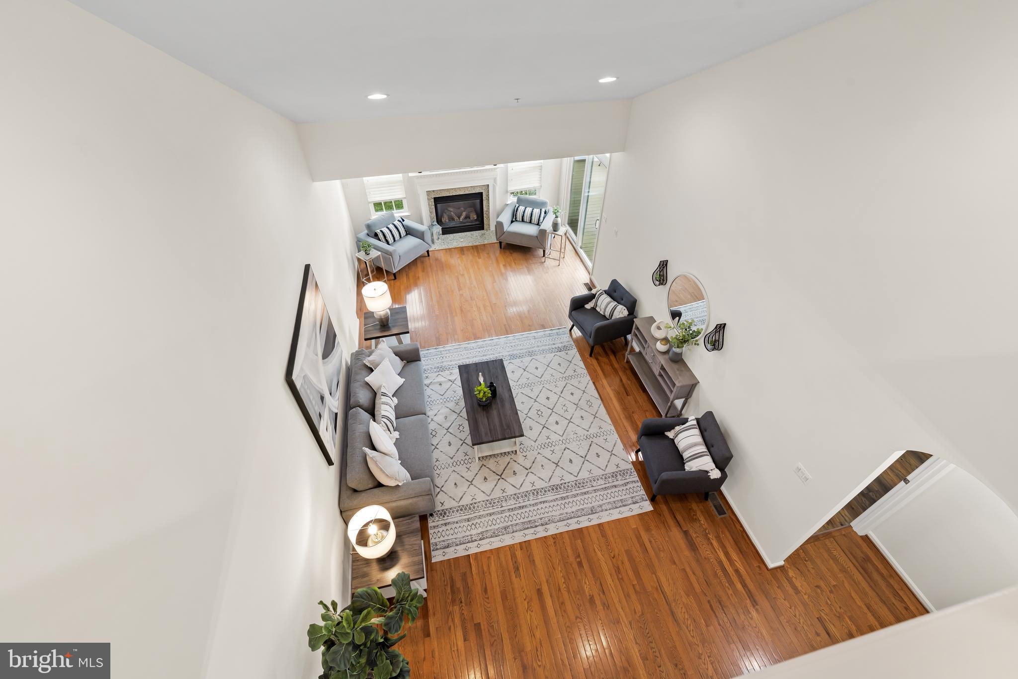 FALLSTON COMMONS - Residential