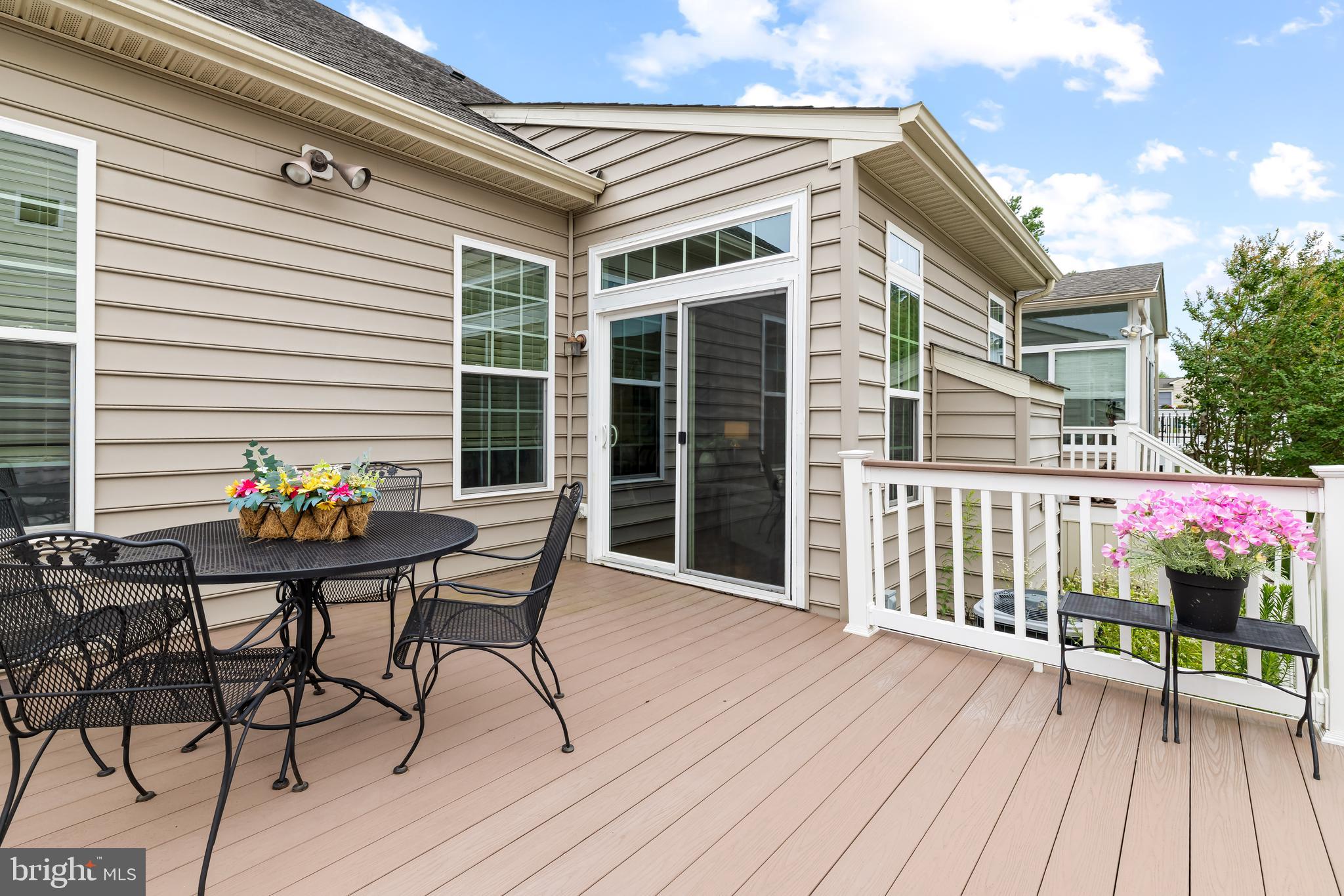 FALLSTON COMMONS - Residential