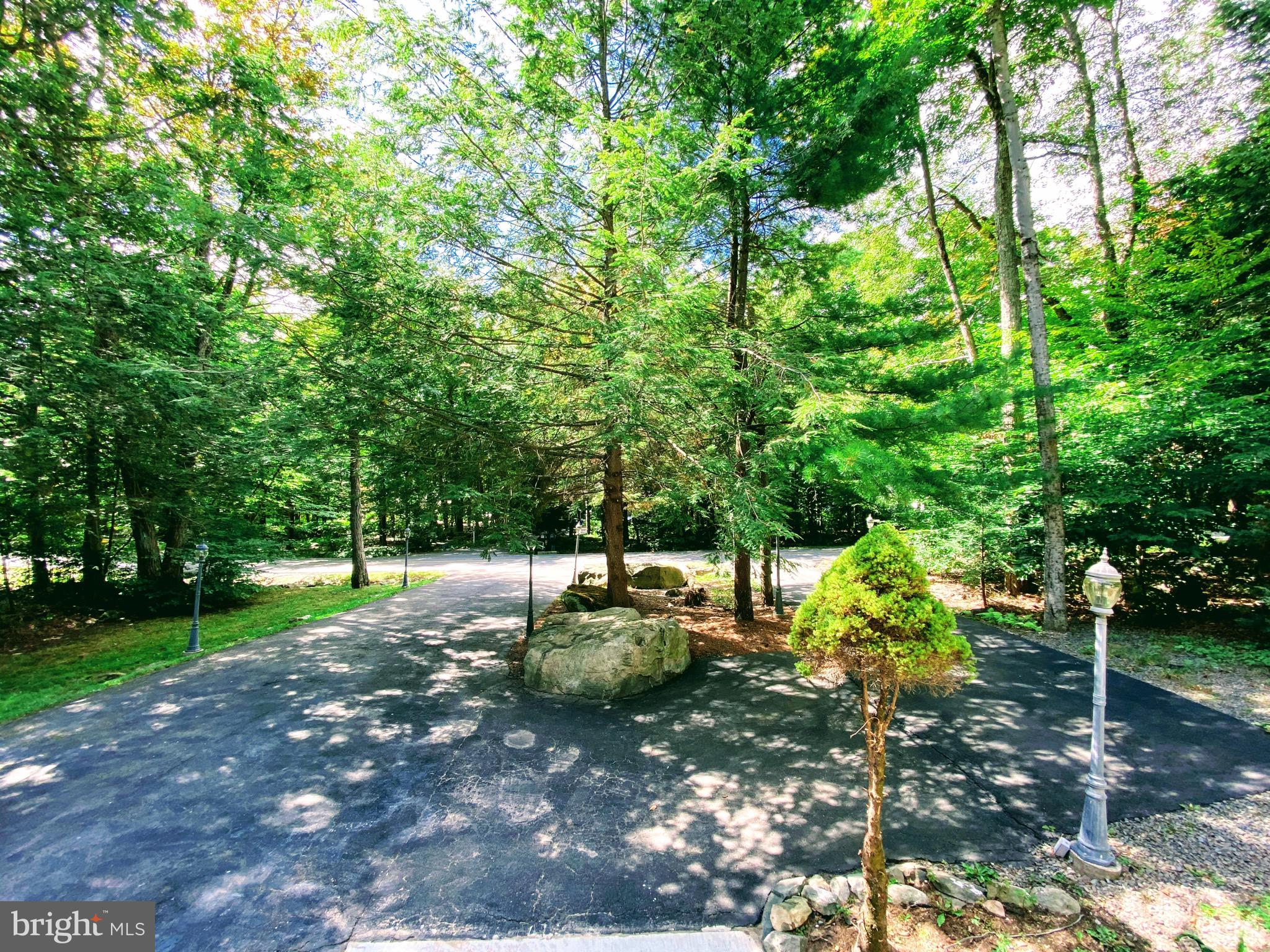 POCONO FARMS - Residential
