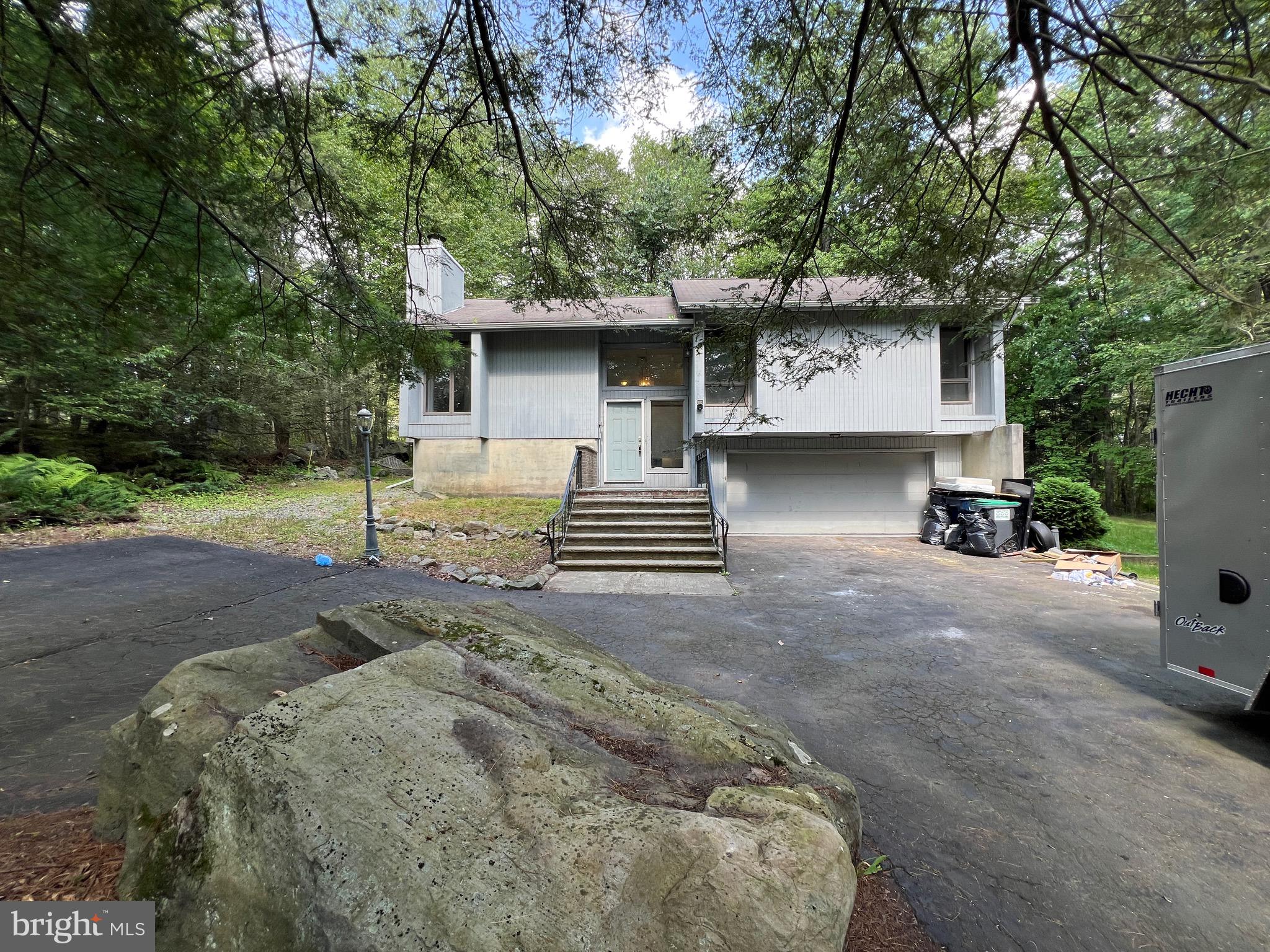 POCONO FARMS - Residential