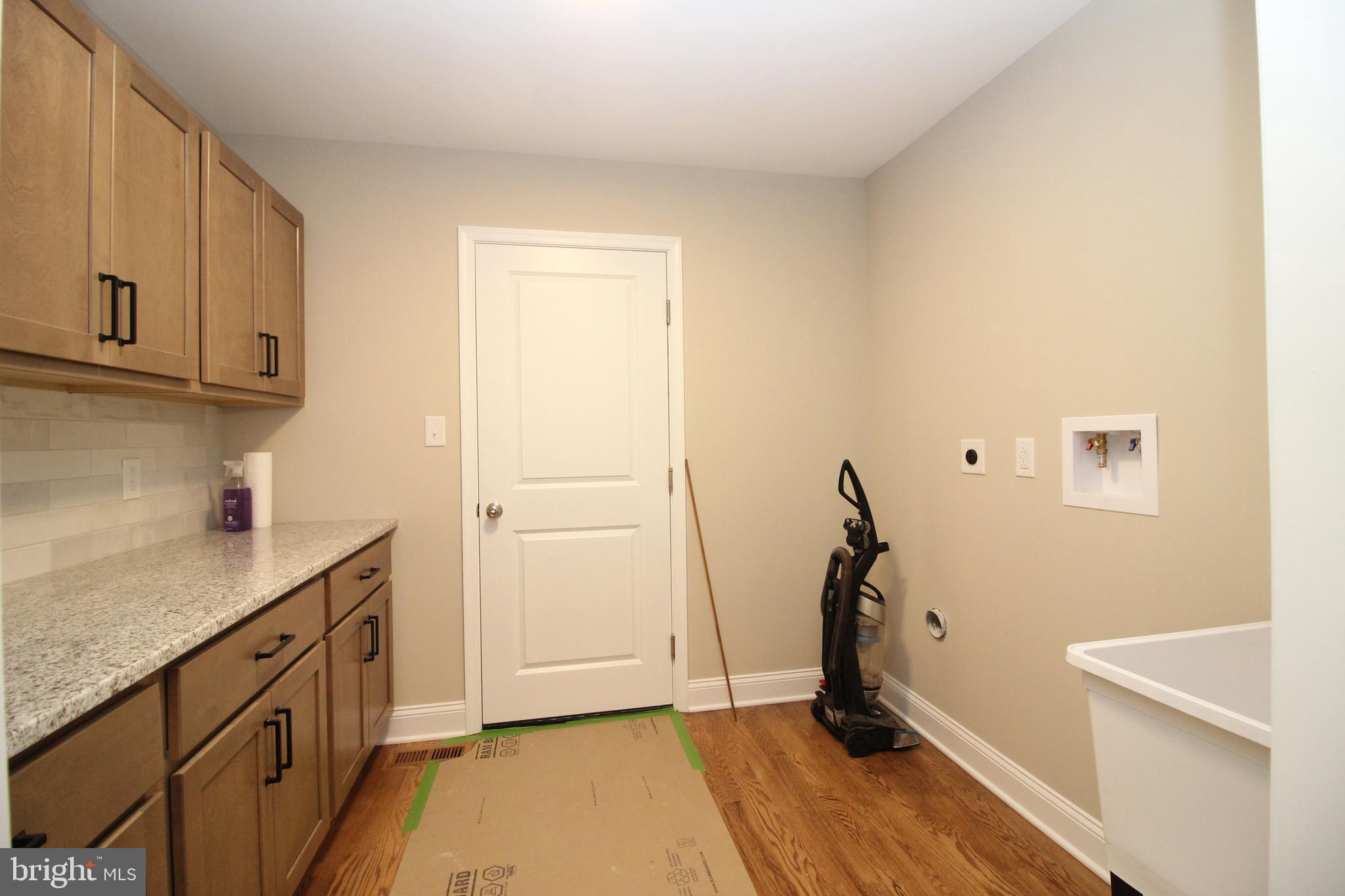 MILL CREEK FARMS - Residential