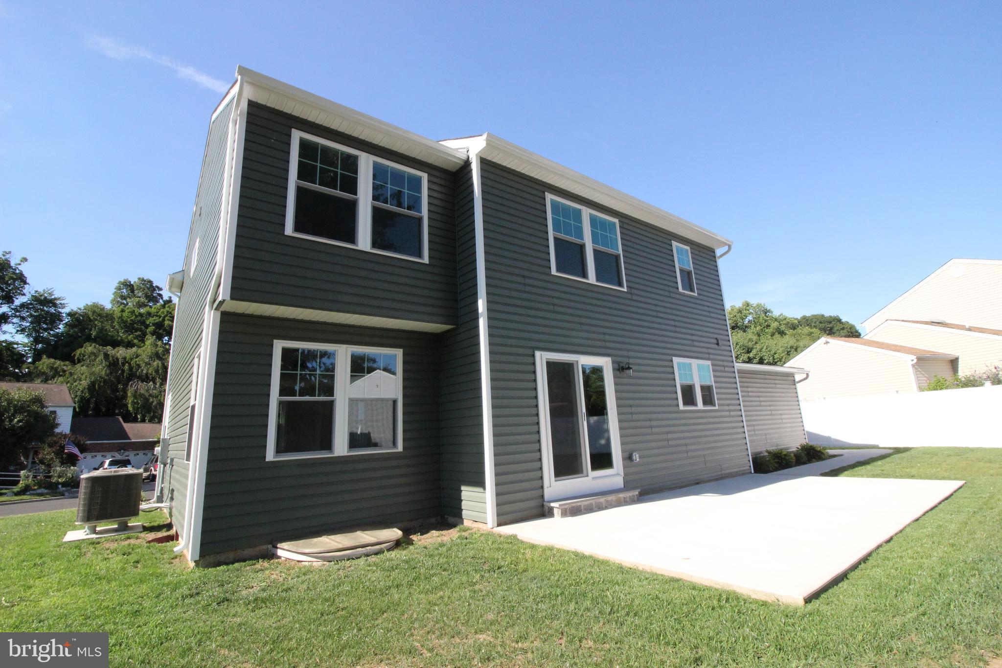 MILL CREEK FARMS - Residential