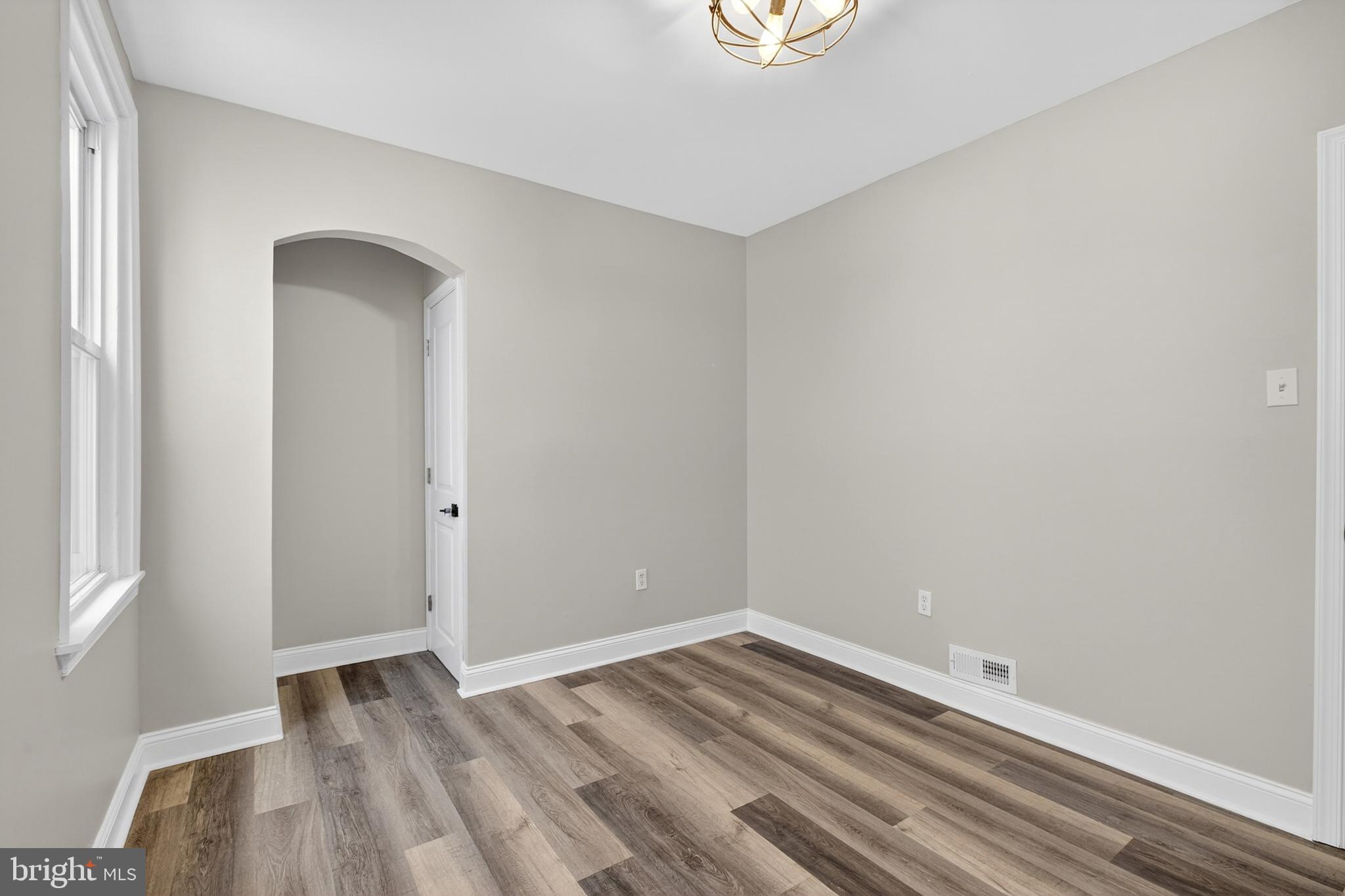 COBBS CREEK - Residential