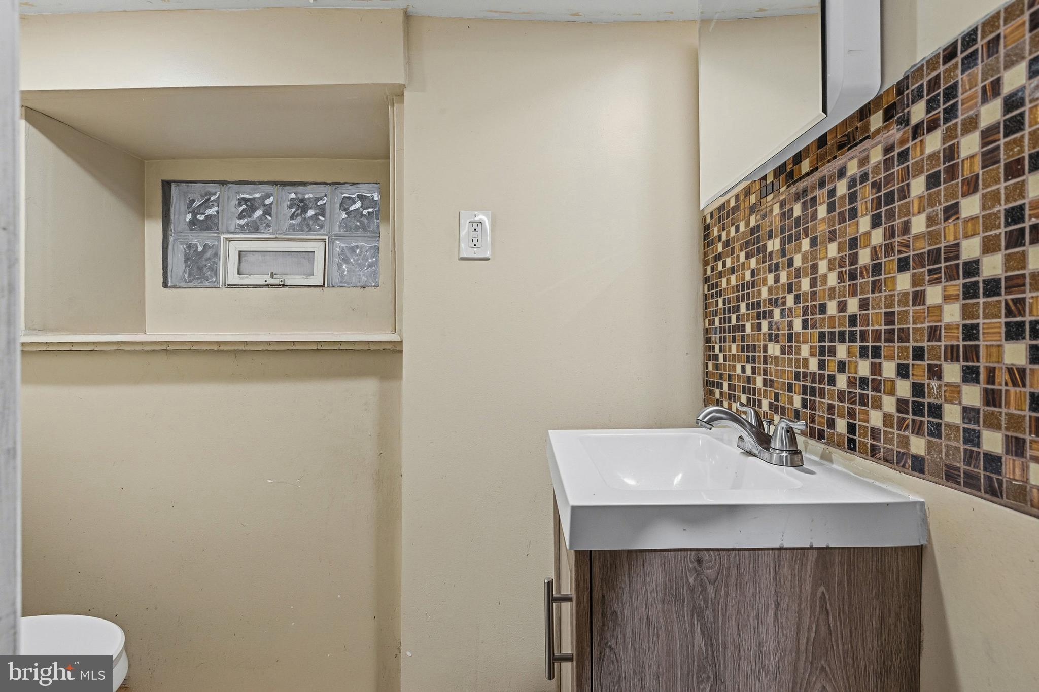 COBBS CREEK - Residential