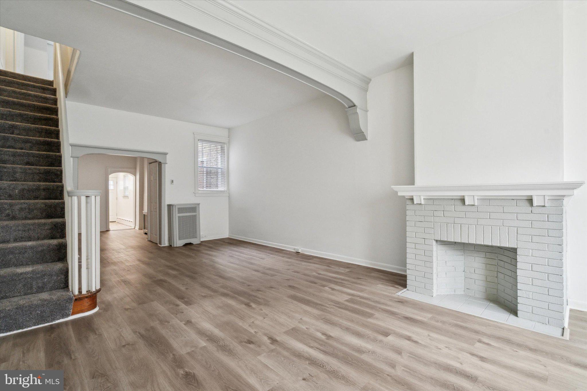 OLDE KENSINGTON - Residential