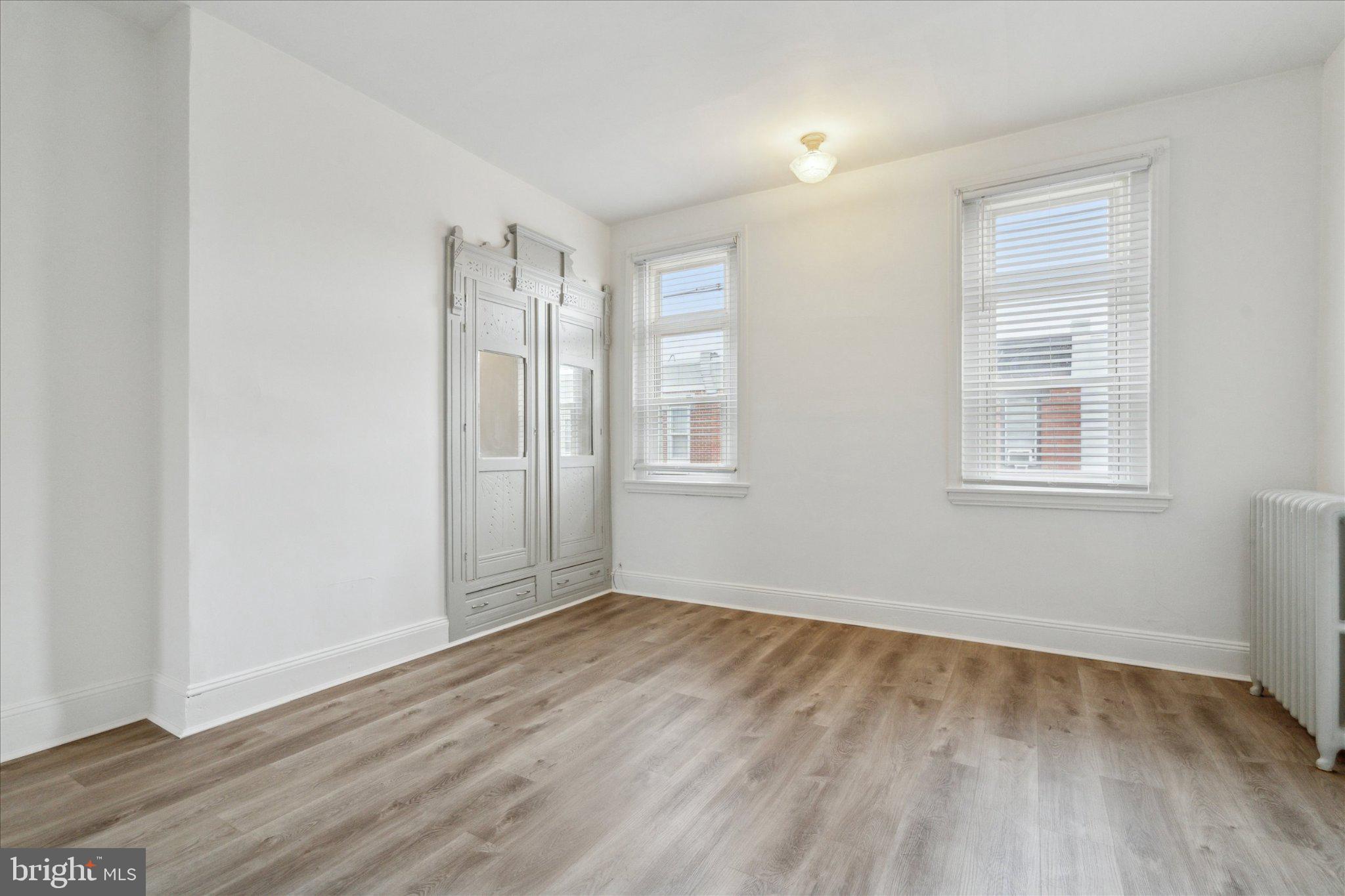 OLDE KENSINGTON - Residential