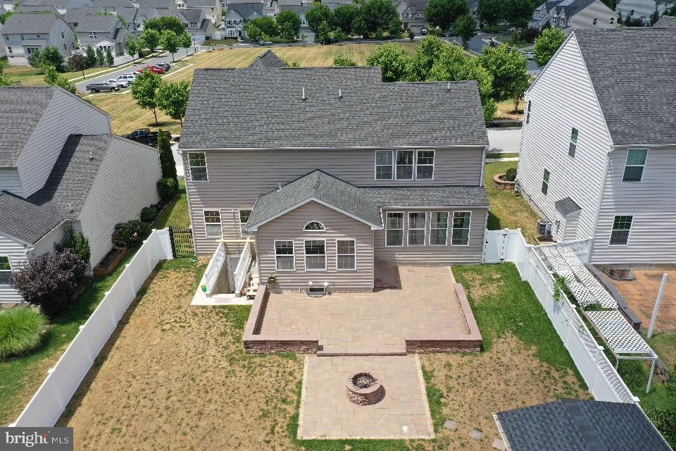 FIELDCREST - Residential