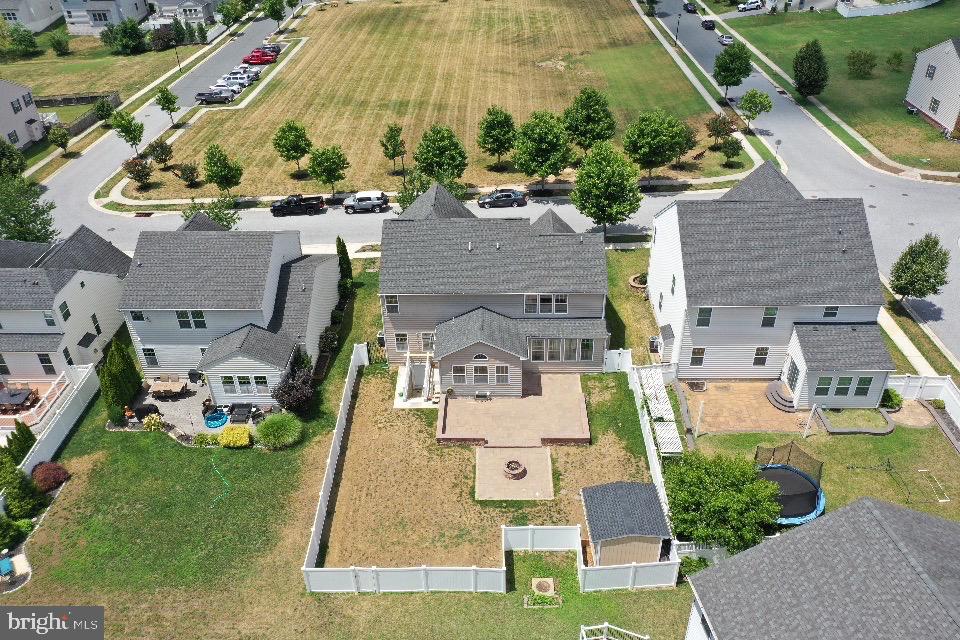 FIELDCREST - Residential